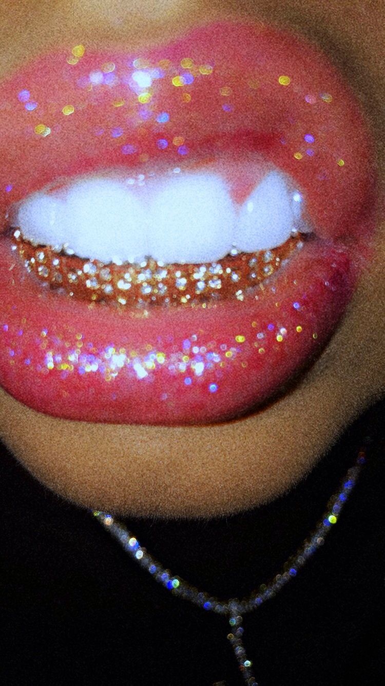 750x1334 Diamond Teeth Wallpaper