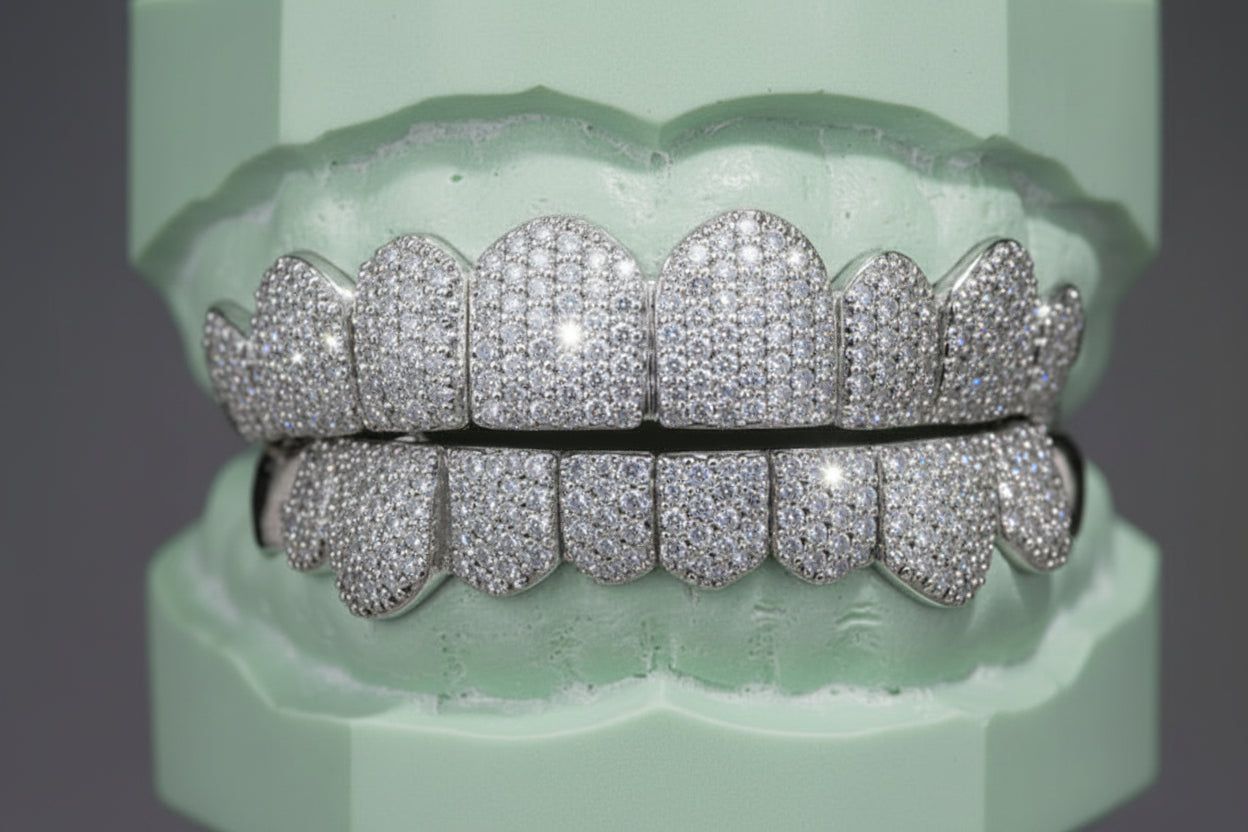 1248x832 VVs Lab Grown Diamonds Iced Out Grillz