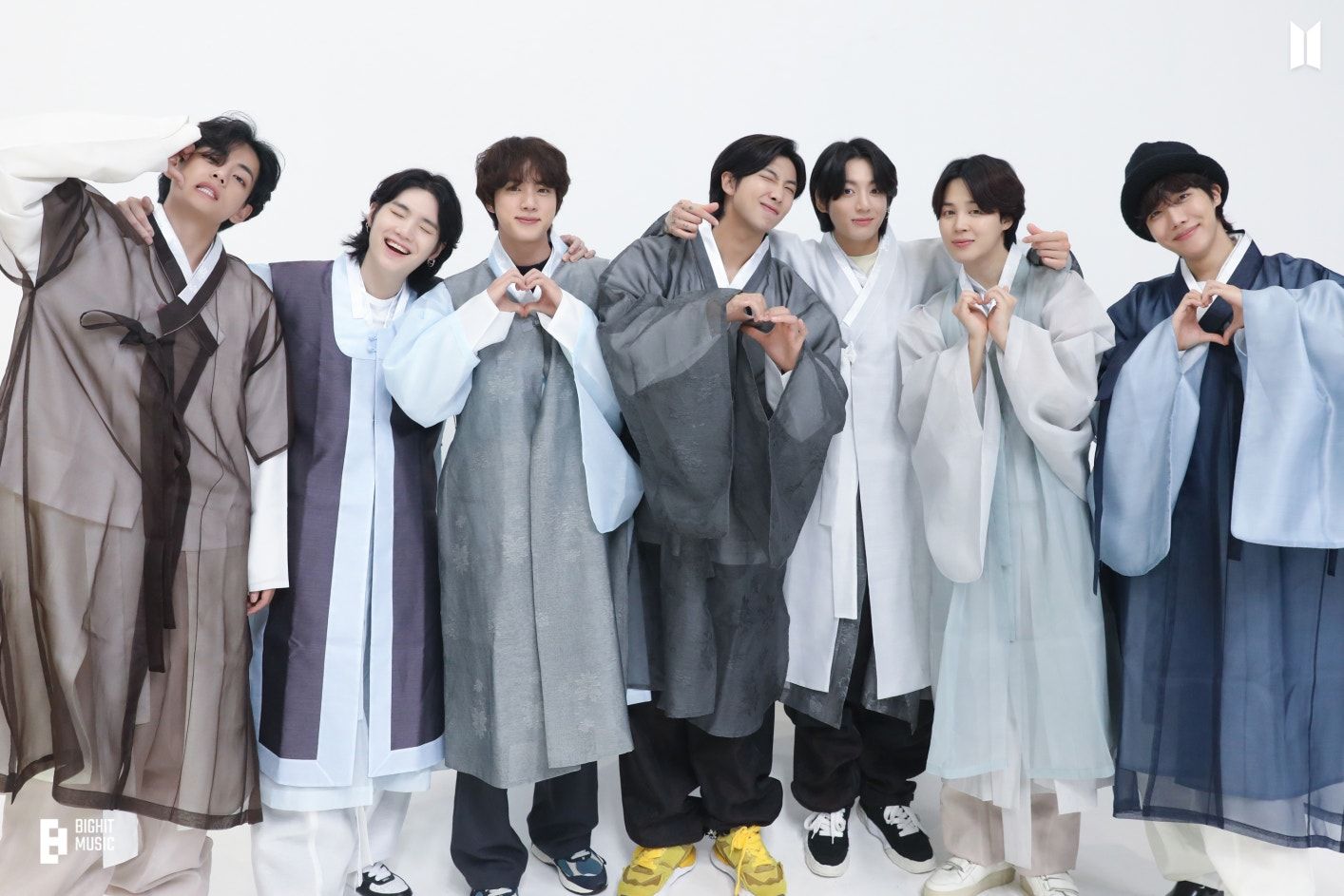 1414x943 Weverse BTS Image HAPPY CHUSEOK