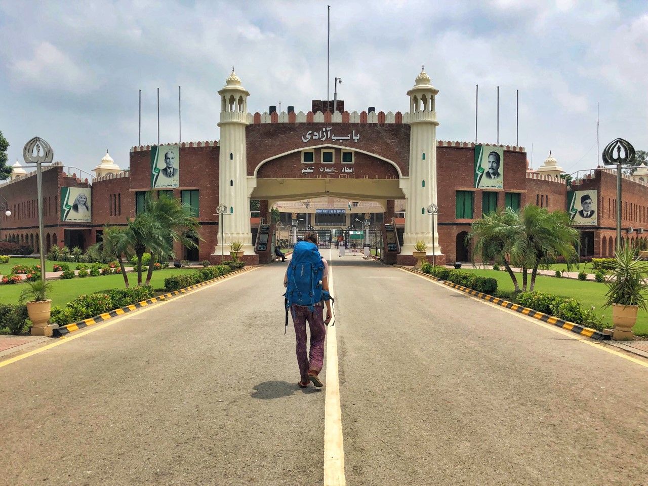 1280x960 How to cross the Wagah Border between Pakistan and India