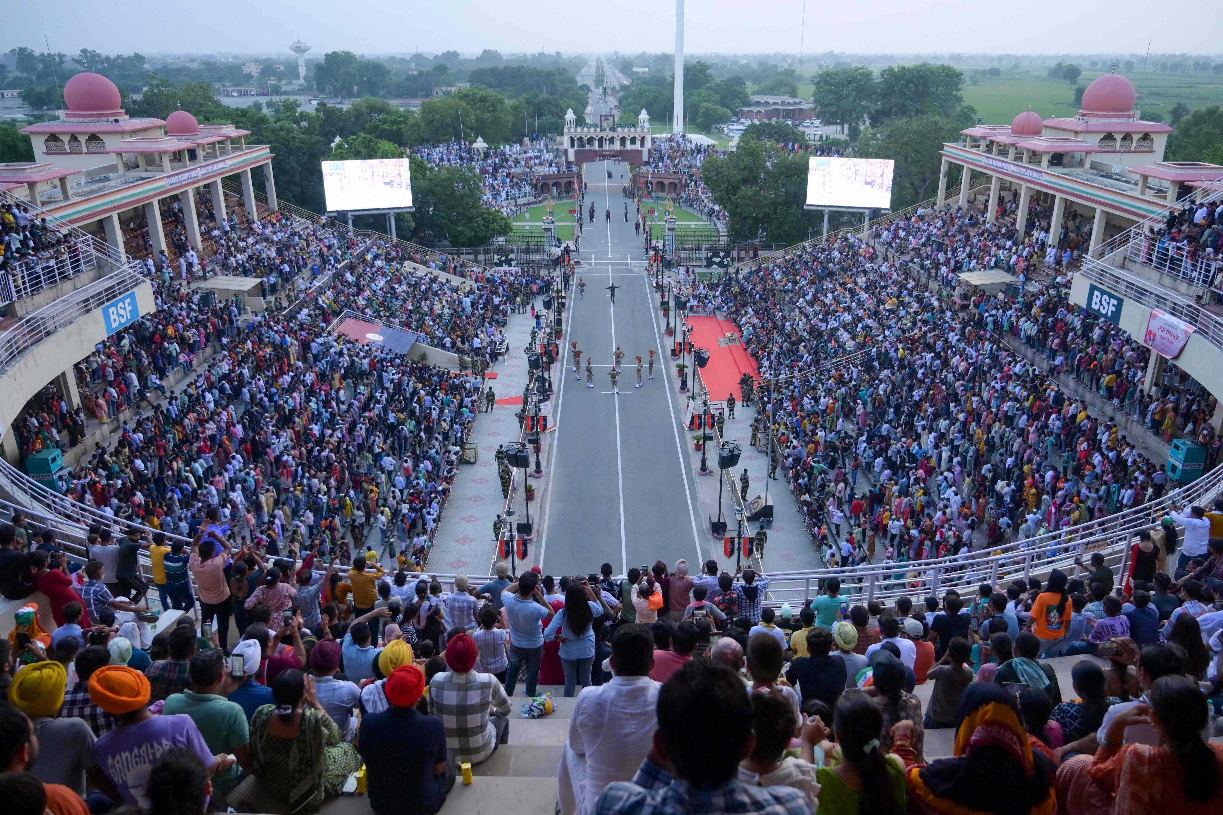 5000x3333 77th Independence Day: Beating The Retreat Ceremony Held At Attari Wagah Border