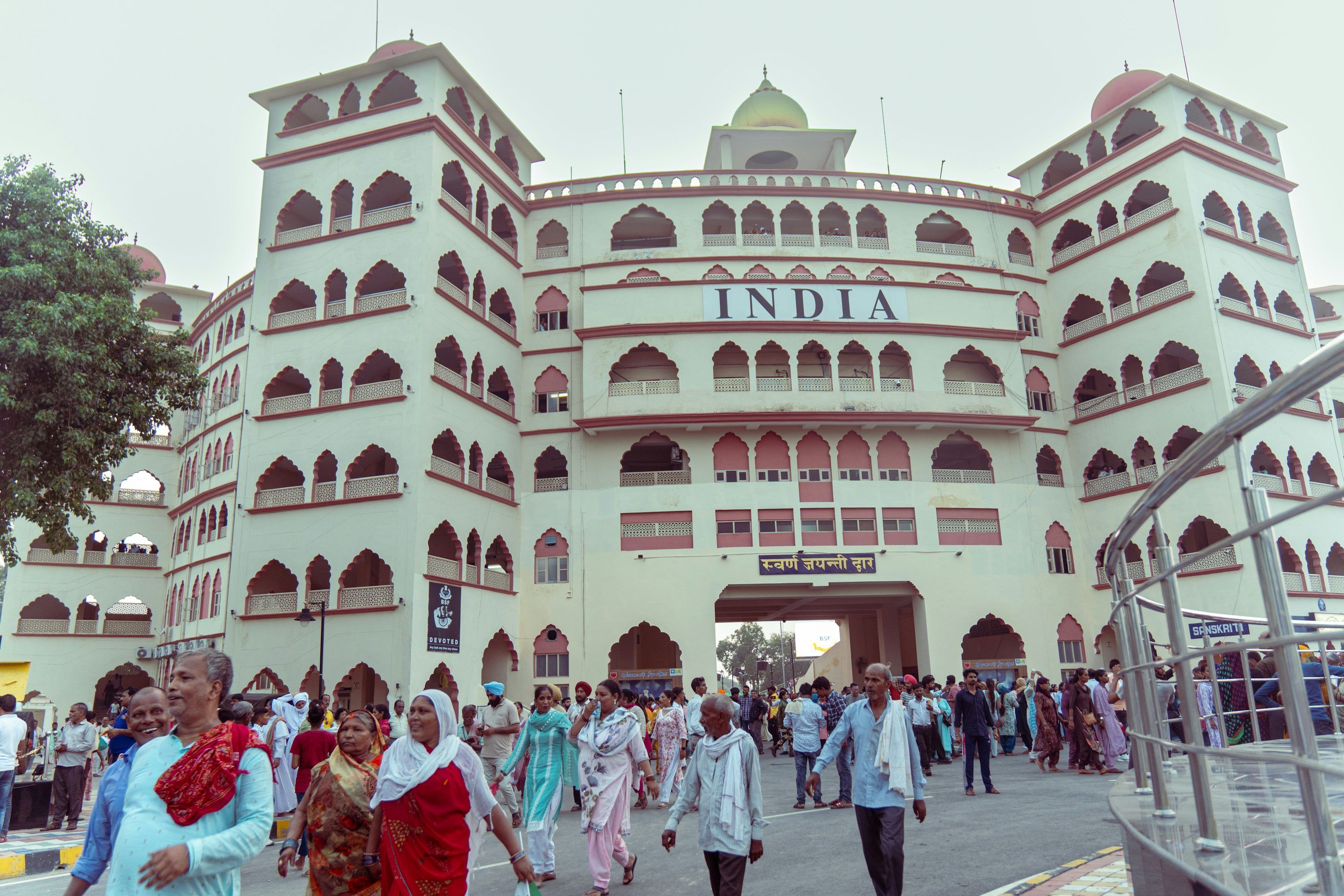 3000x2000 Wagah Border Picture. Download Free Image