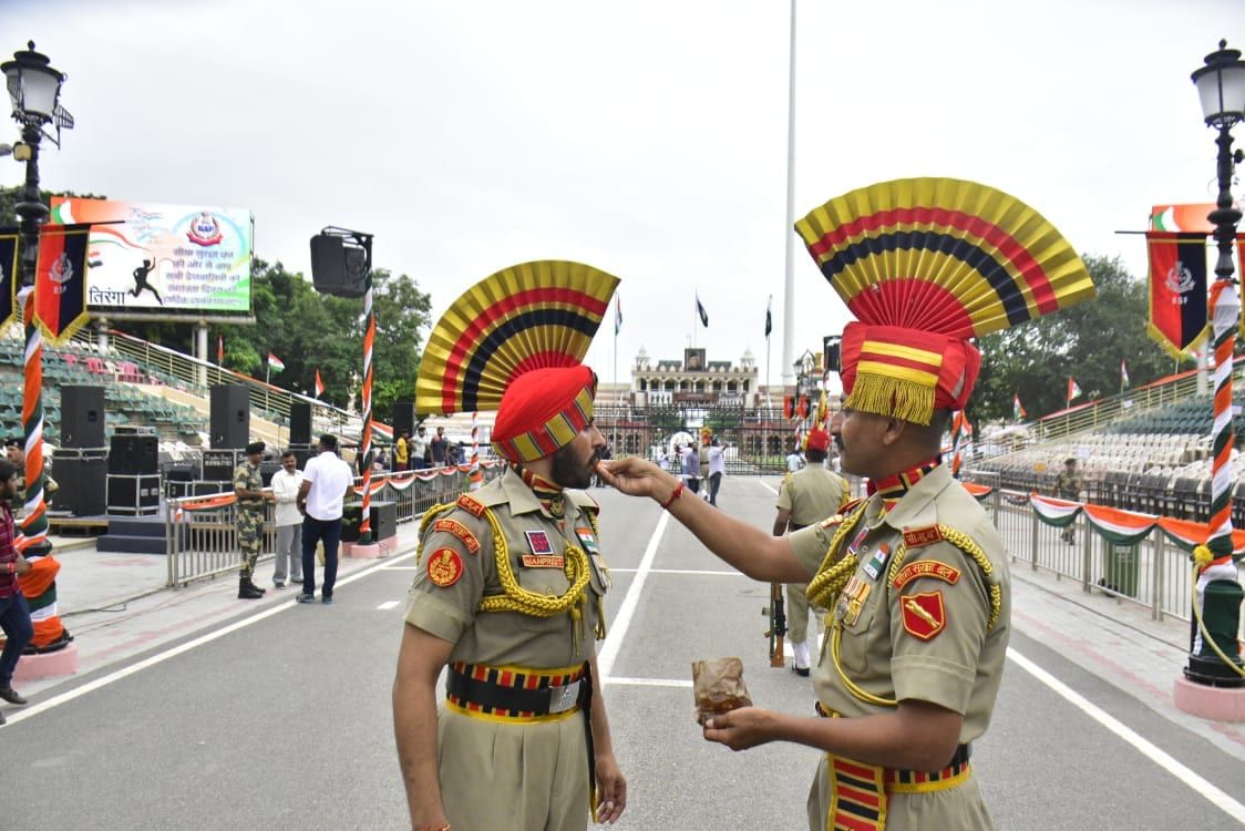 1124x750 Independence Day 2022: Celebrations at Wagah Border, Amritsar. See pics
