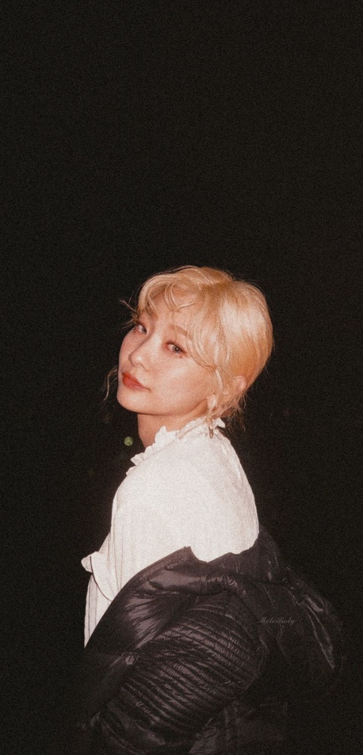 736x1530 Ahn Jiyoung Wallpaper * Bolbbalgan4 Wallpaper * Bol4 Wallpaper *