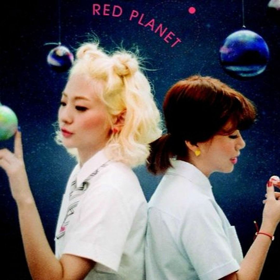 1080x1080 Stream 사랑에 빠졌을 때 - 볼빨간사춘기 (Bolbbalgan4) by Nobu. Listen online for free on SoundCloud