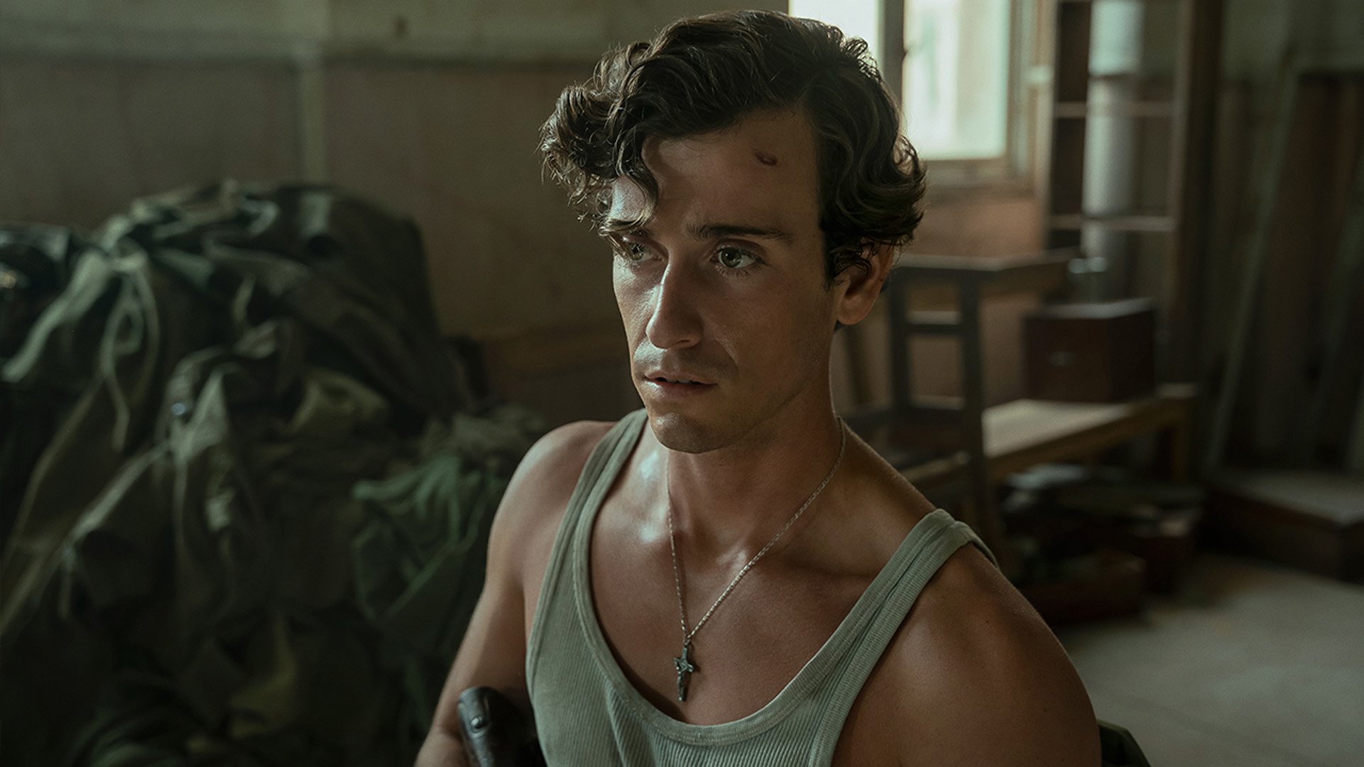 1920x1080 Netflix Drops For Cannes Winning Gay Epic 'La Bola Negra'