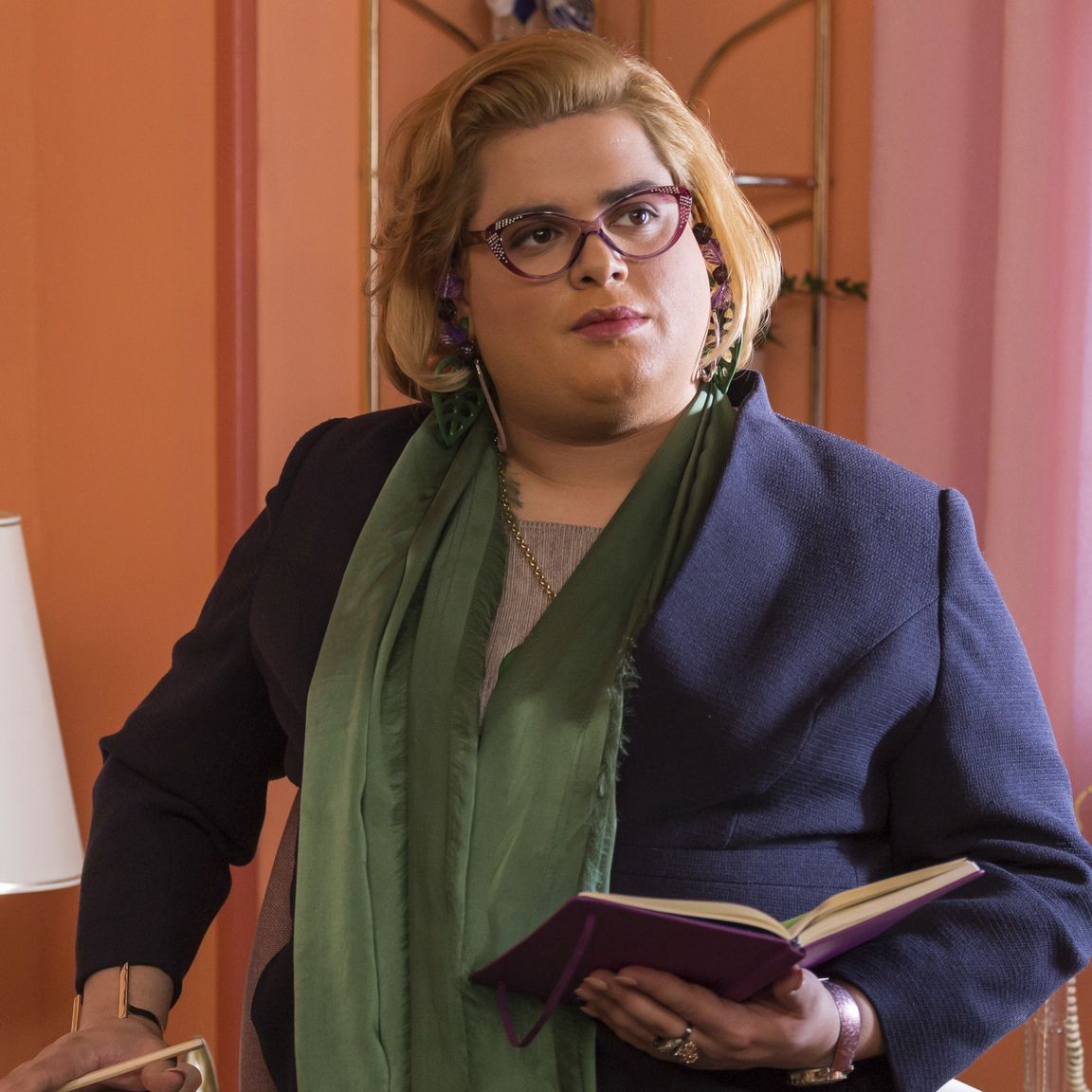 1152x1152 Paquita Salas': los mejores momentos y frases de la temporada 3. GQ España
