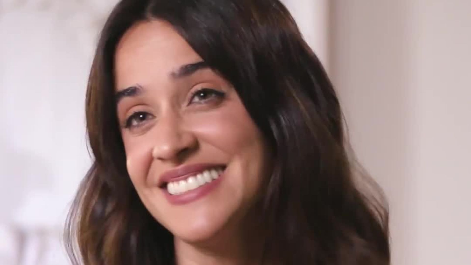 1920x1080 Macarena García nos habla de su nuevo estreno: ‘Casa en Flames’