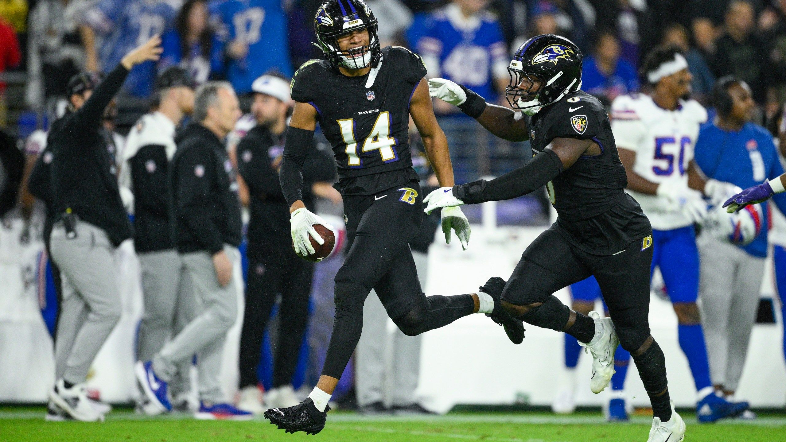 2560x1440 Henry Runs For 199 Yards And Jackson Has 3 TDs As Ravens Rout Previously Unbeaten Bills 35 10