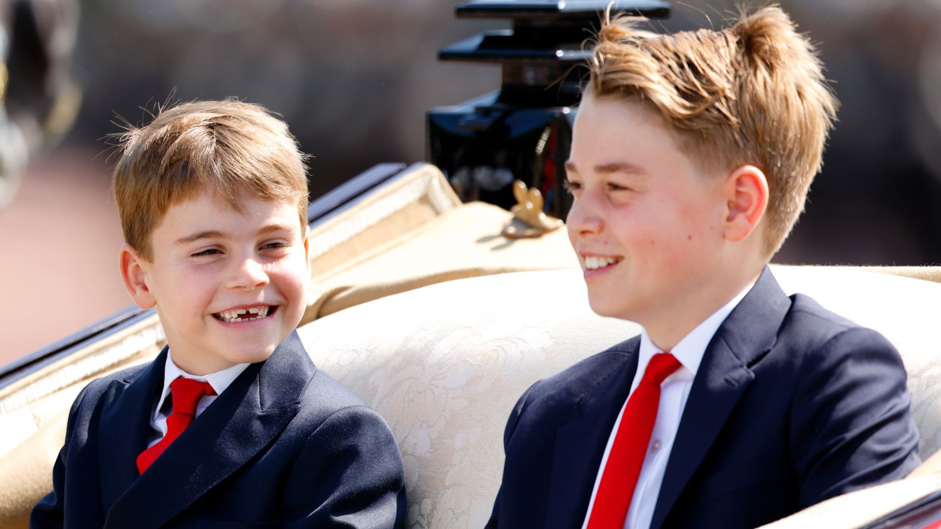 1920x1080 Prince George and Prince Louis Share a Brotherly Bonding Moment in Rare Vacation Footage