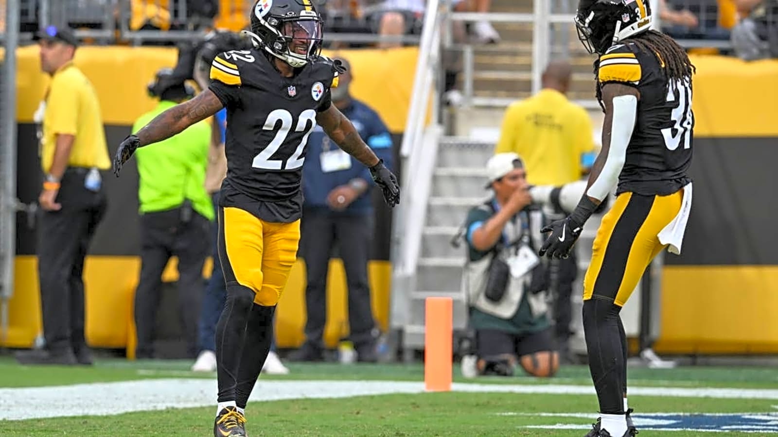 1600x900 Mike McCarthy Highlights Asante Samuel Jr.&;s Flexibility, Raising Steelers&; Options