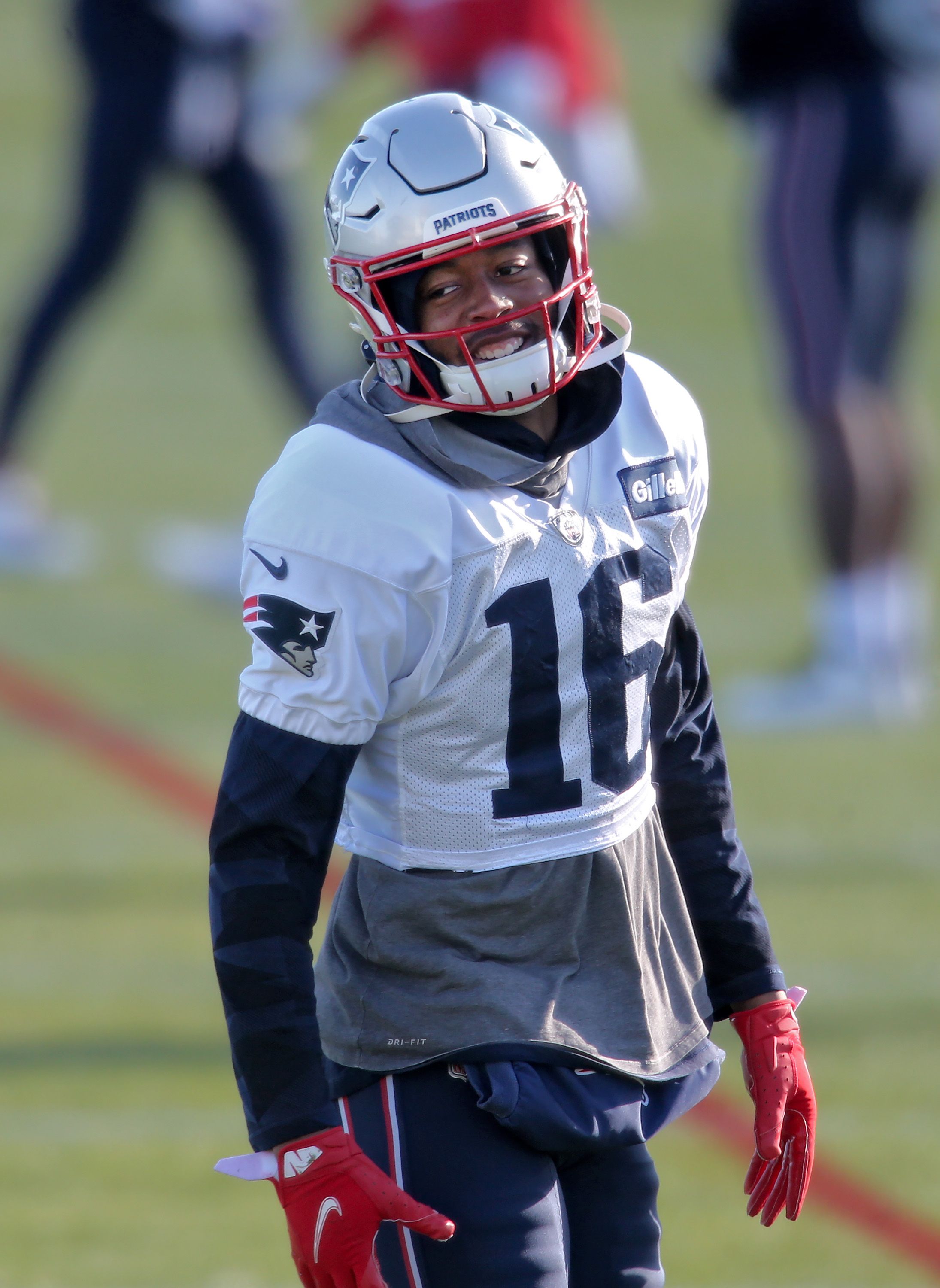 2190x3000 Jakobi Meyers Wallpaper