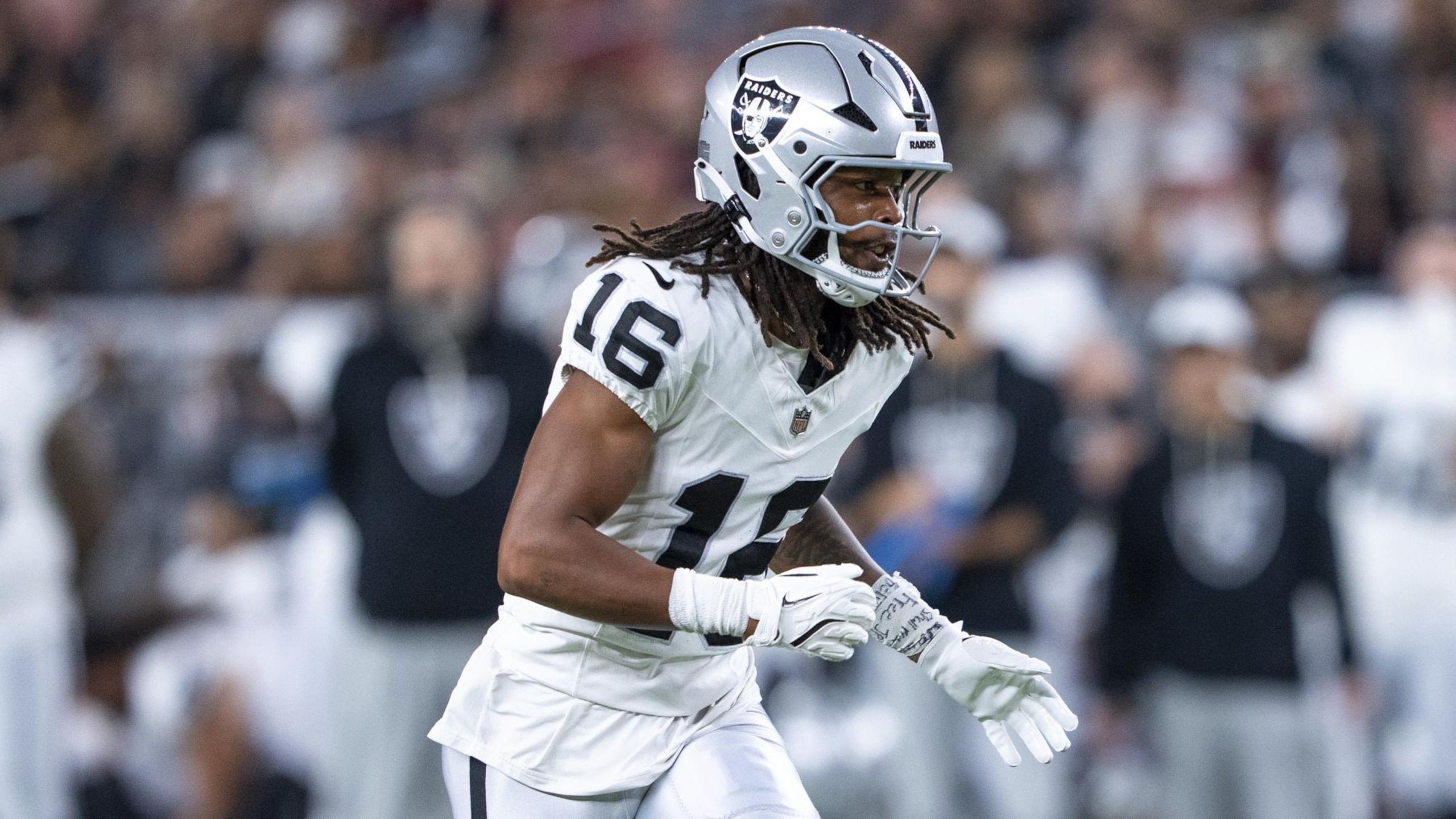 2560x1440 Jakobi Meyers Trade Inquiry Reportedly Rebuffed by Raiders amid NFL Rumors