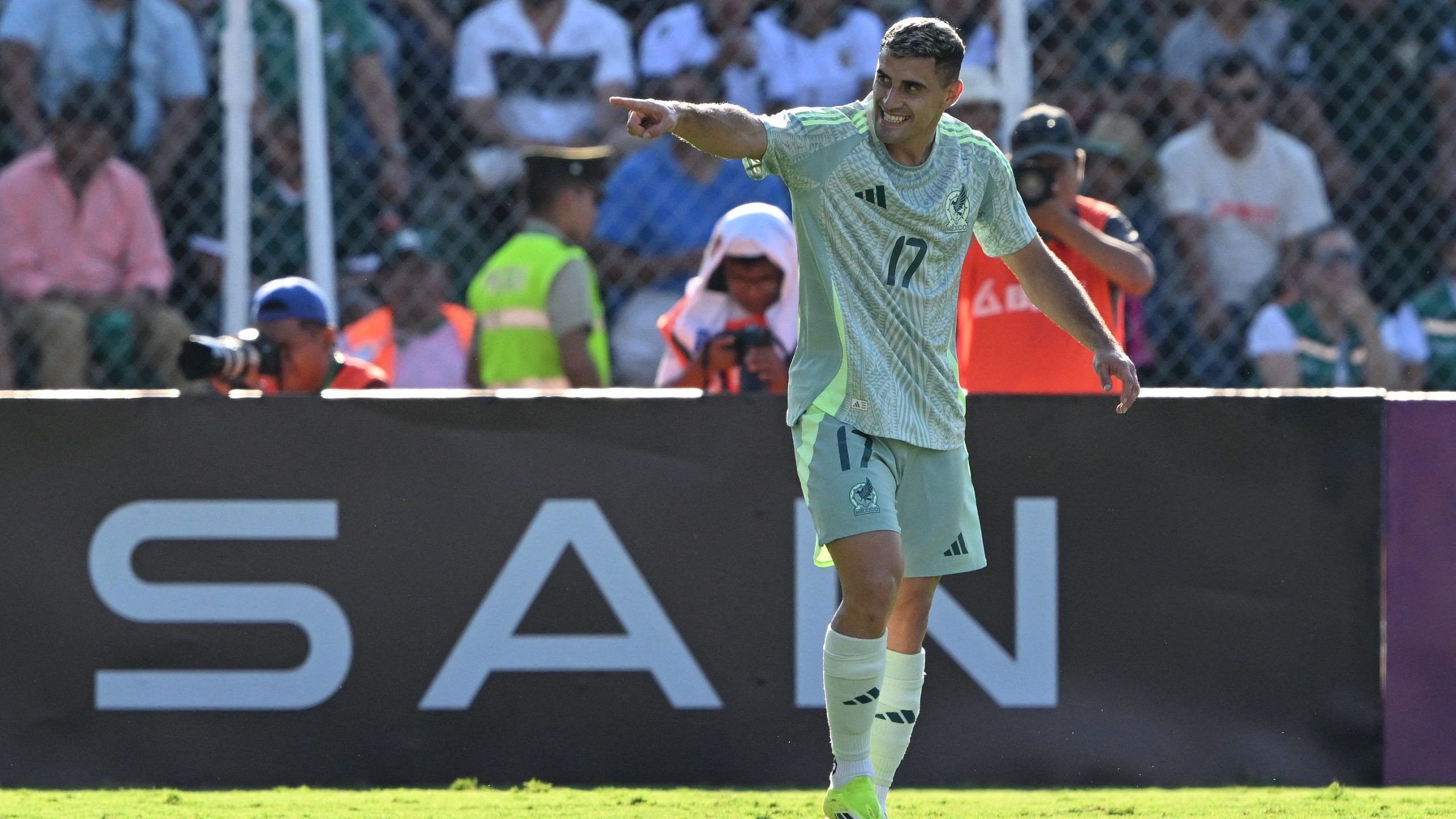 2560x1440 Inter Miami Linked Germán Berterame Lifts Mexico Past Bolivia In Friendly Win