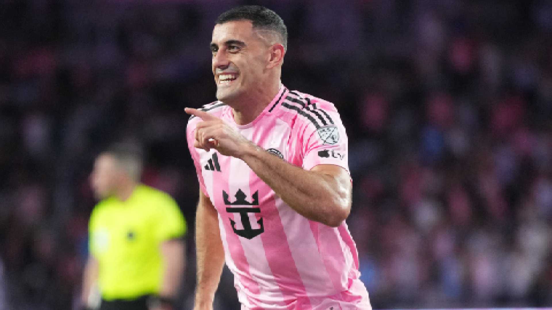 1920x1080 What happened to Germán Berterame? Latest health update after leaving in an ambulance