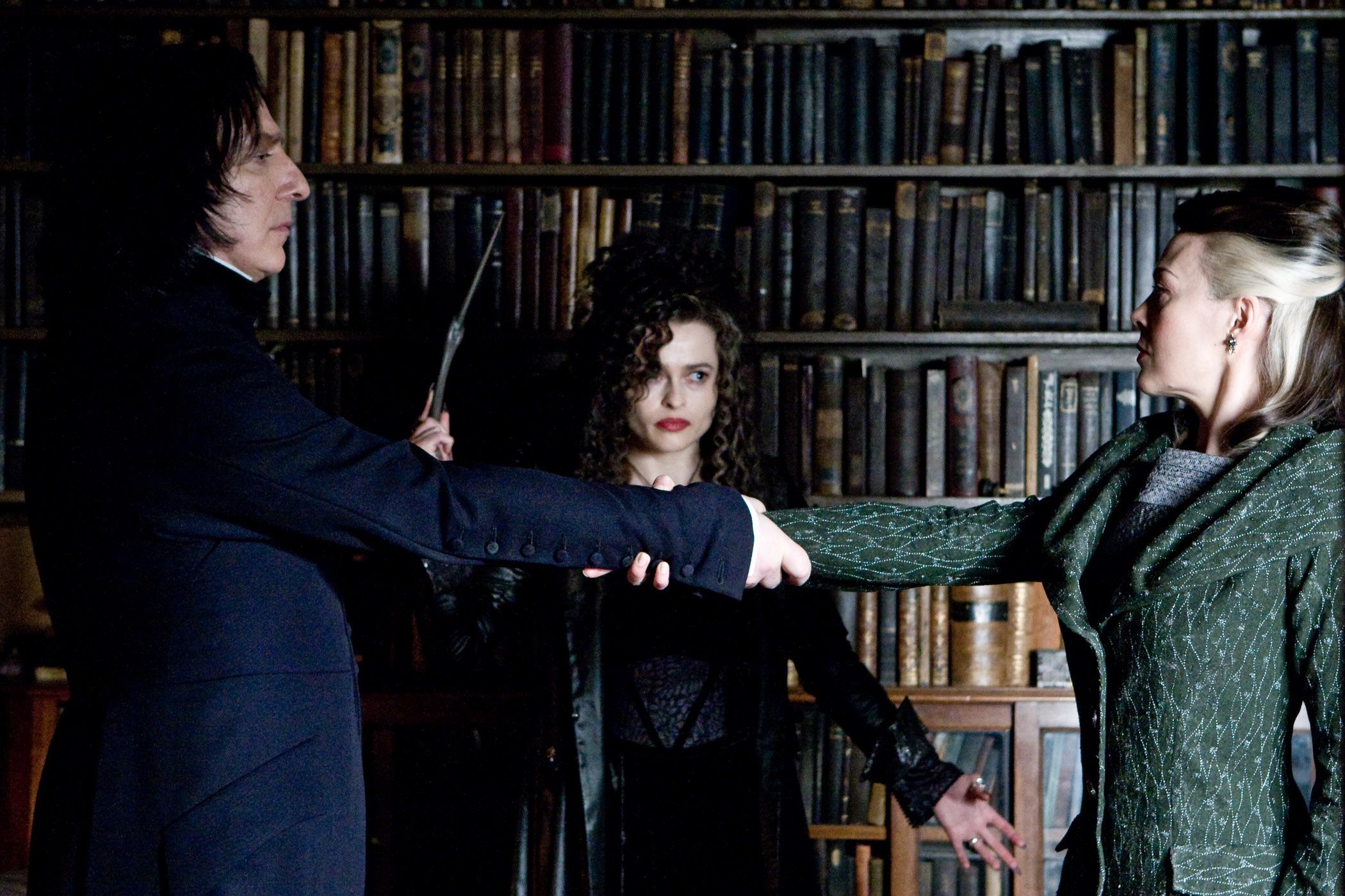 2100x1400 Narcissa Malfoy Wallpaper