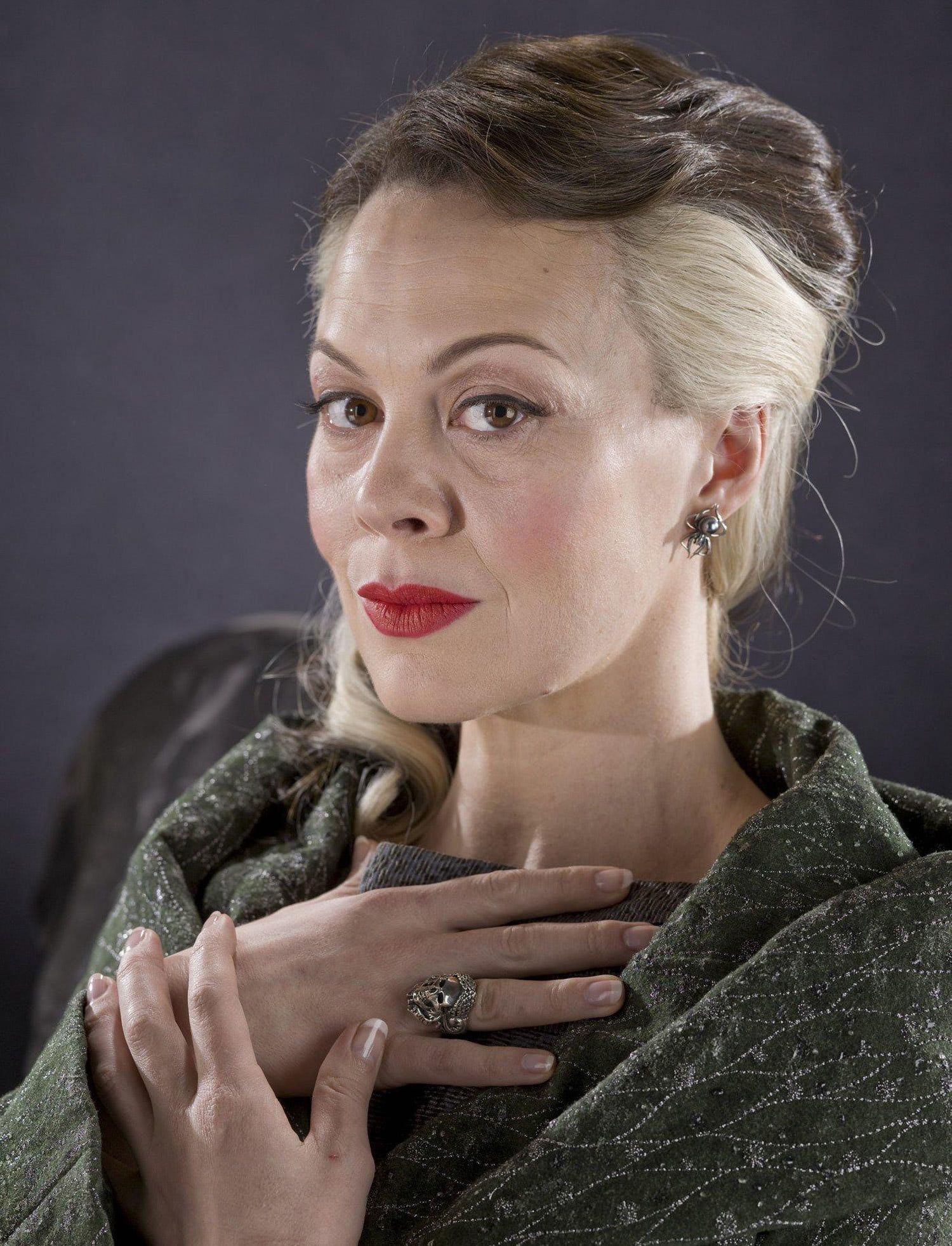 1500x1963 Portrait of Narcissa Malfoy