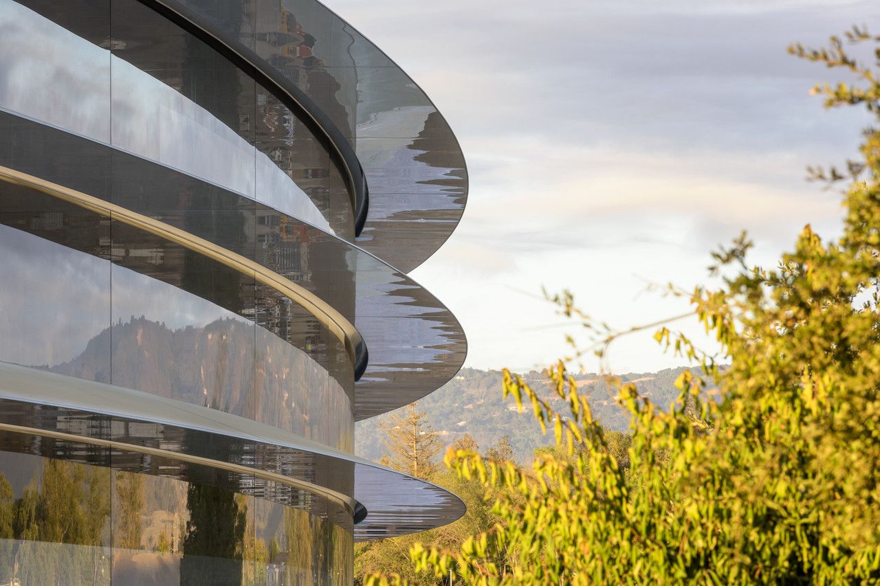1280x853 Apple's New Headquarters Is a Sign of Tech's Boom, Bravado