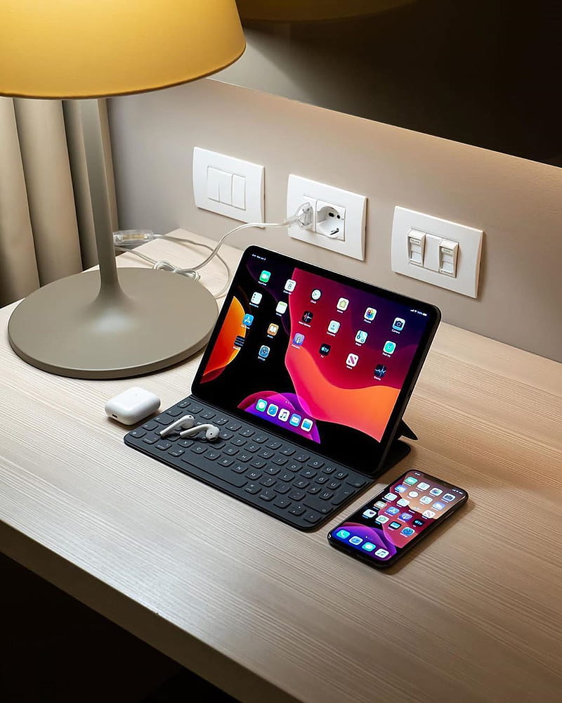800x1000 Office set up, apple, black, blackberry, office, red, table, theme, trance, HD phone wallpaper