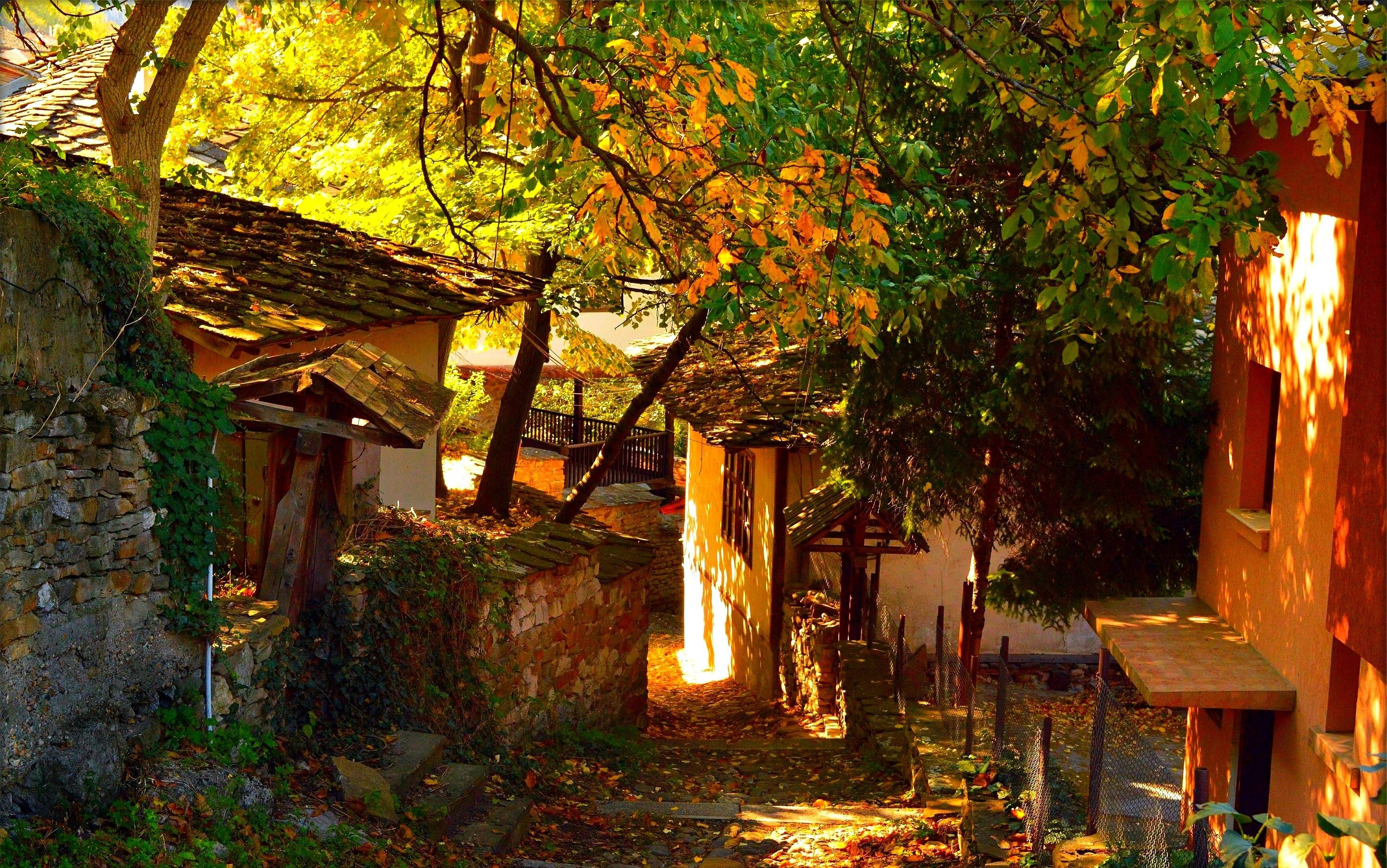 3000x1878 Free autumn, home 2K wallpaper for desktop and phone
