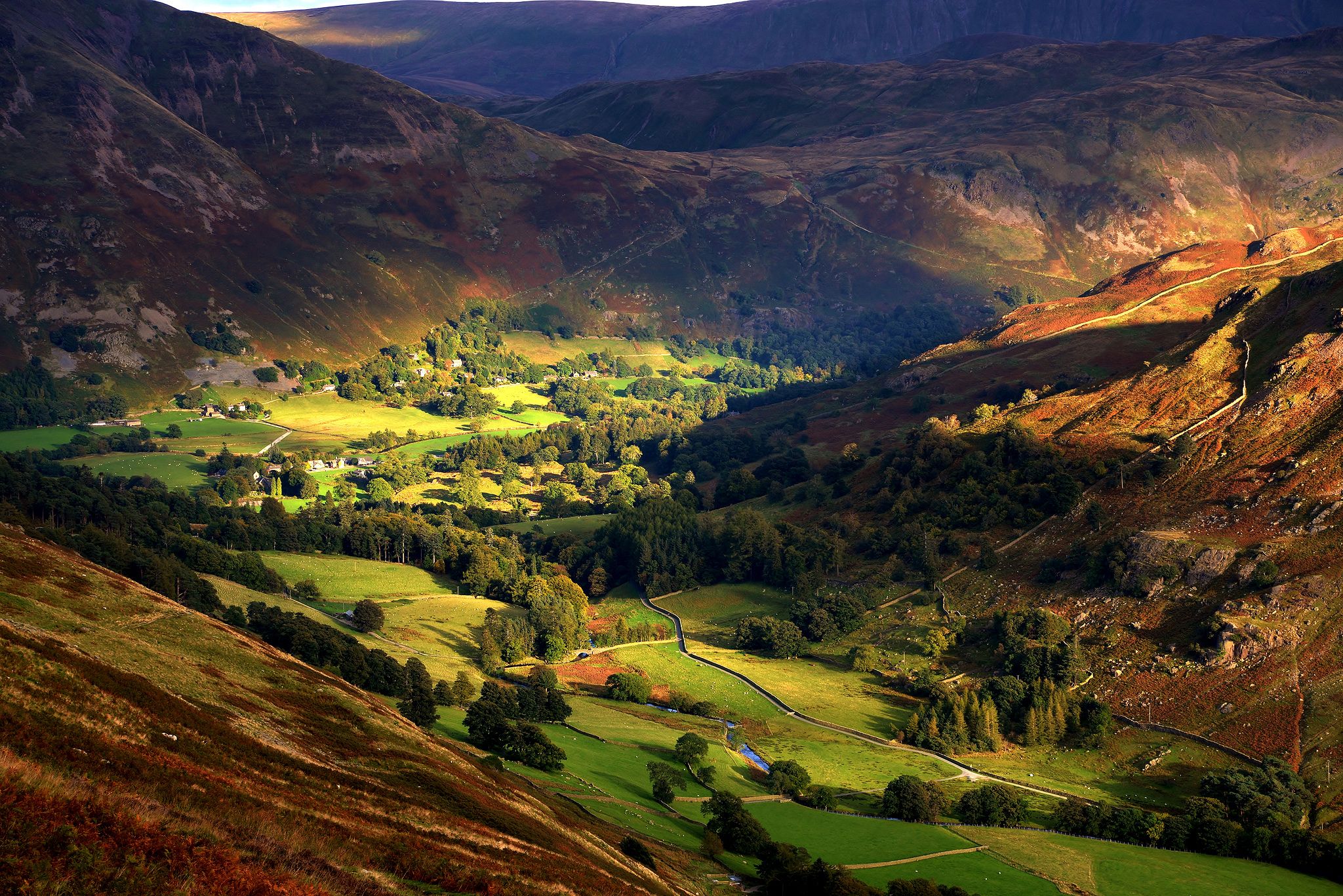 2048x1367 Wallpaper autumn, light, trees, hills, England, valley, slope, village for mobile and desktop, section пейзажи, resolution 2048x1367