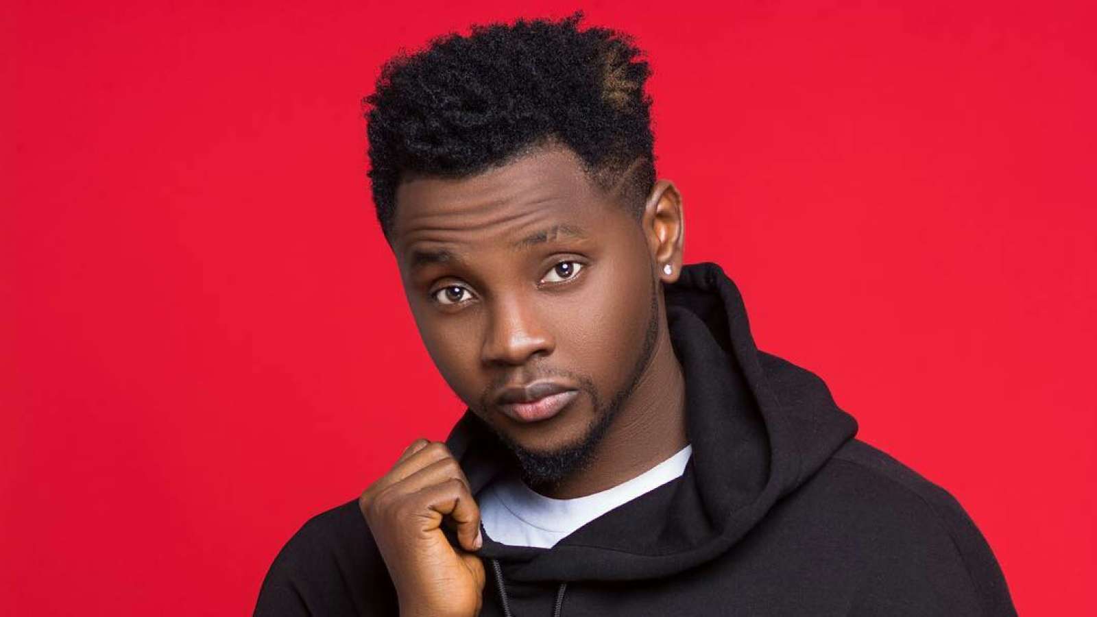 1600x900 Kizz Daniel Wallpaper
