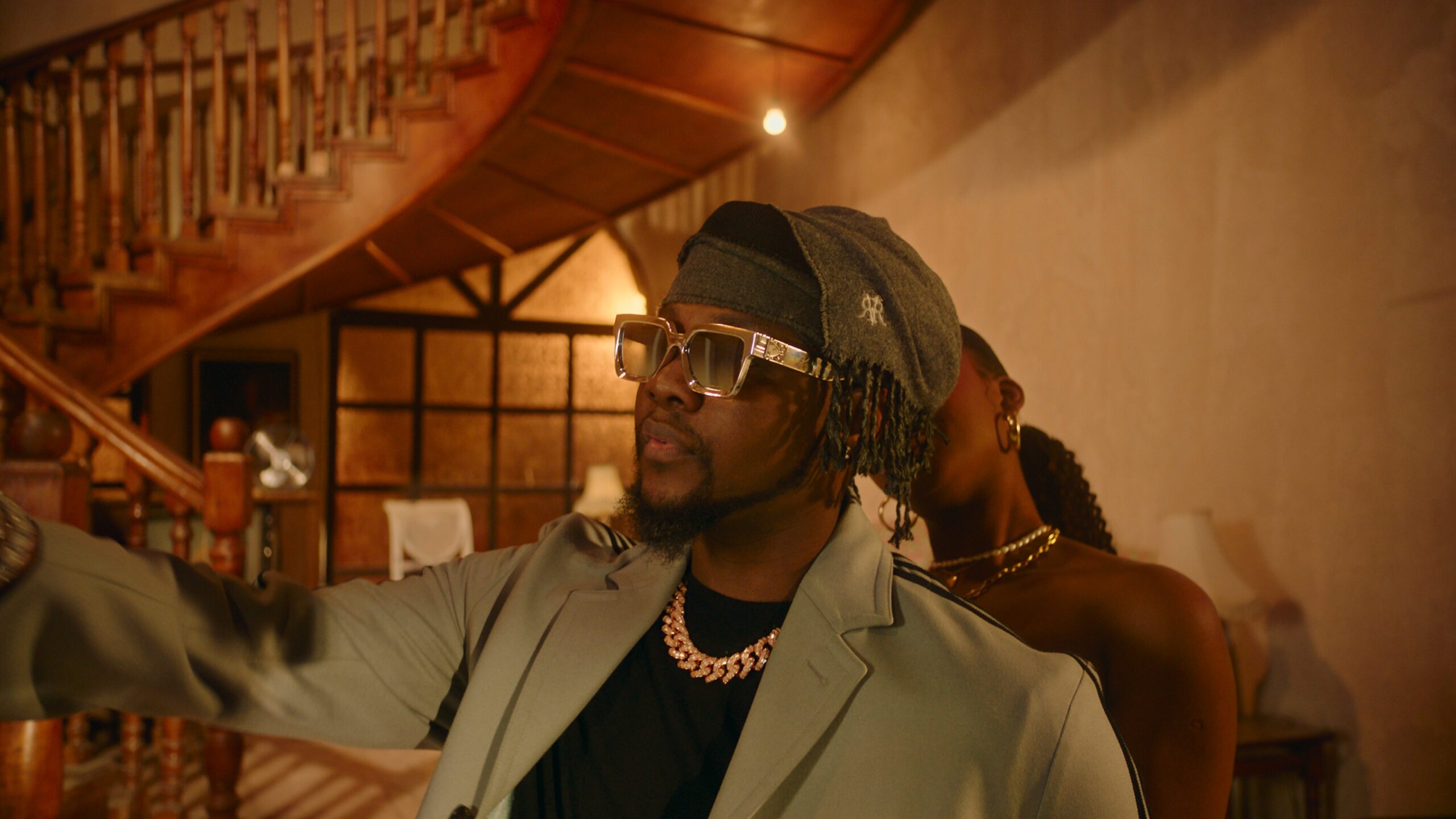 2560x1440 Iggy Magazine Features New Kizz Daniel 'Cough (Odo)' Video