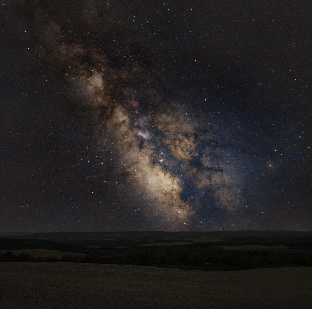 1328x1315 Milky Way on a Moto Edge 20 Lite