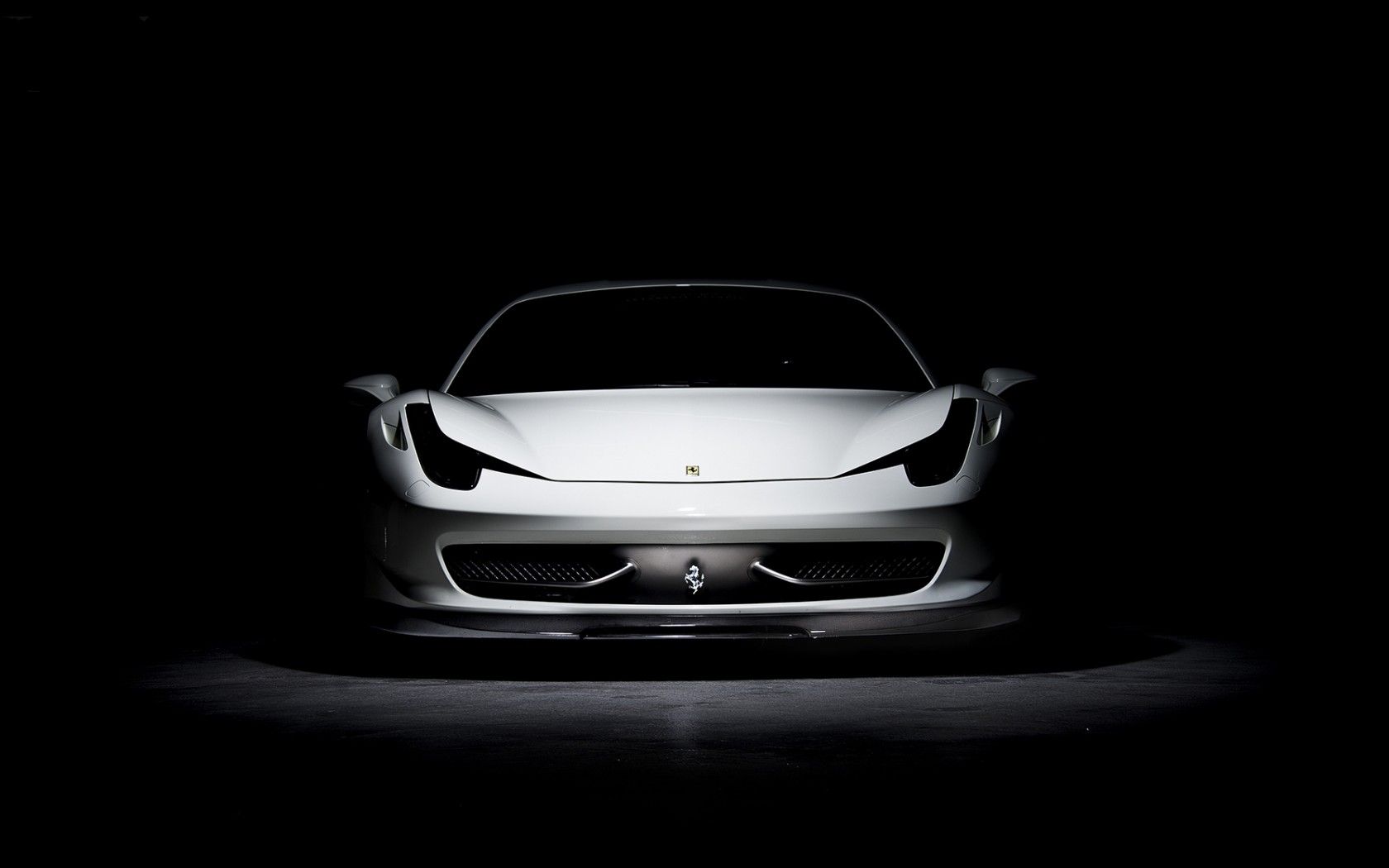 1680x1050 Dark Ferrari Wallpaper