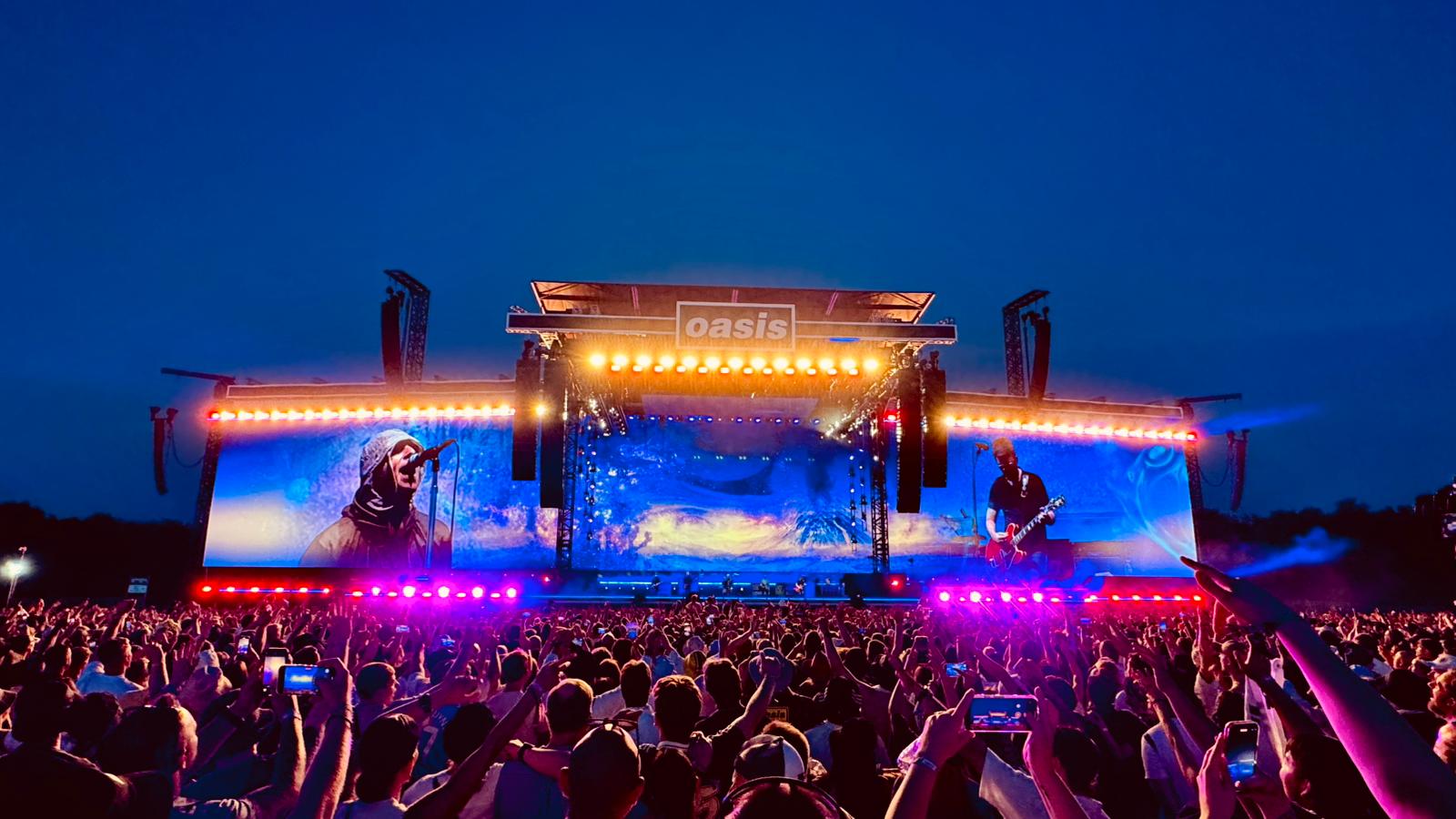 1600x900 The Brightest Modular Blinder for Oasis' Big Return