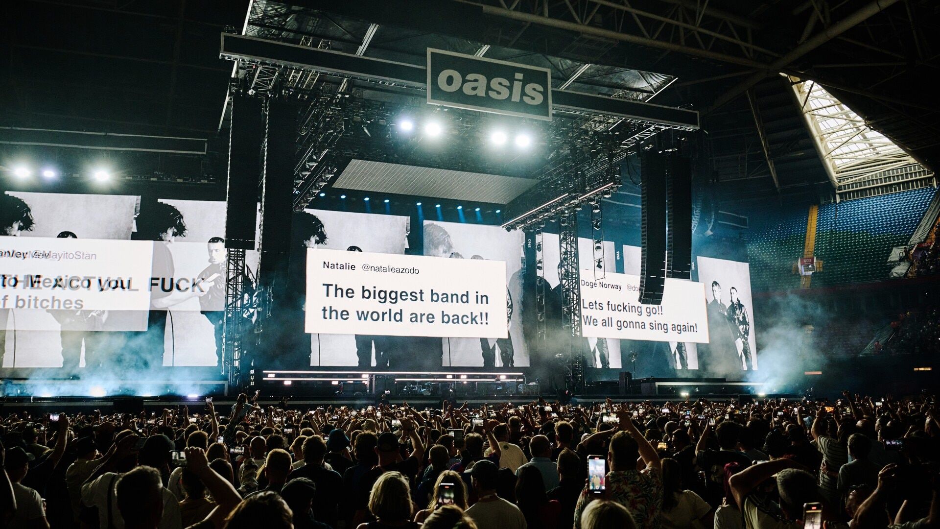 1920x1080 Thousands turn up to Oasis’ first show of 2025 reunion tour