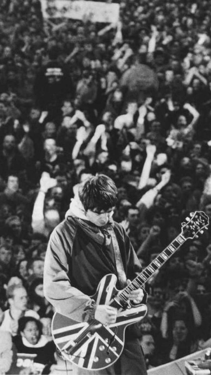 675x1200 Oasis HD. Oasis rare photo, Miroslav klose wallpaper, Musicians