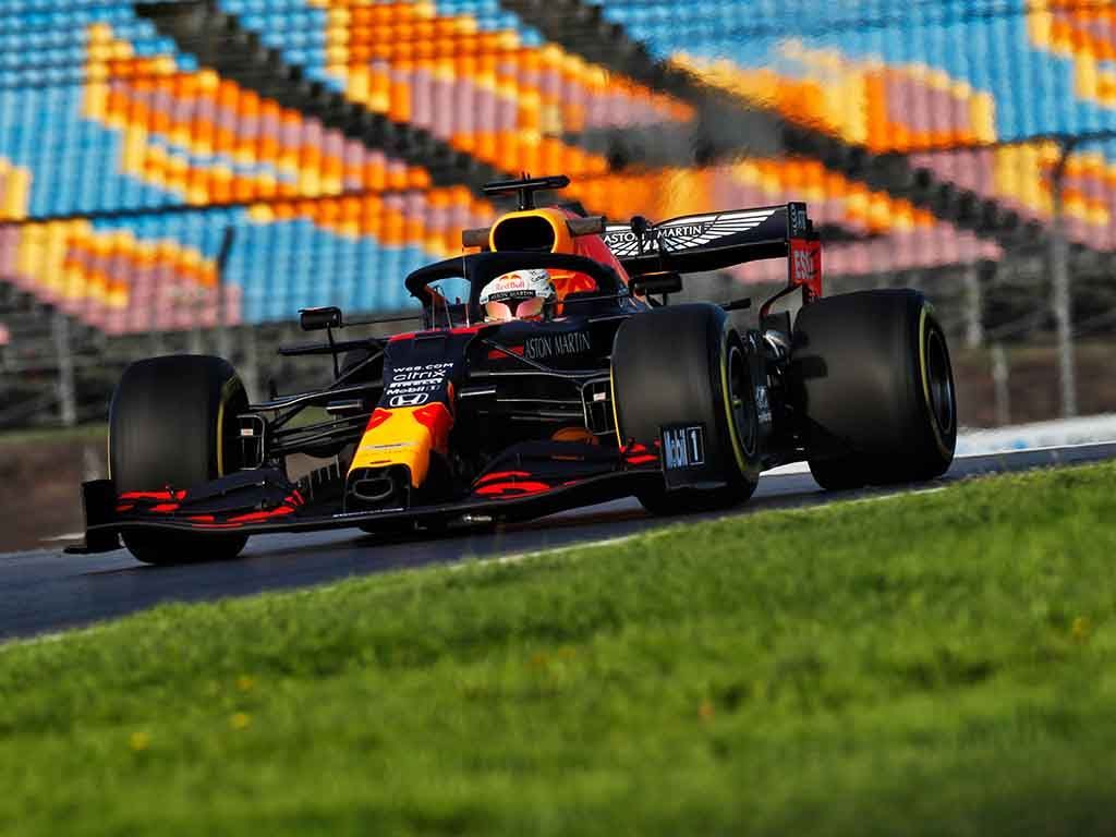 1024x768 Formula 1 Istanbul Wallpaper