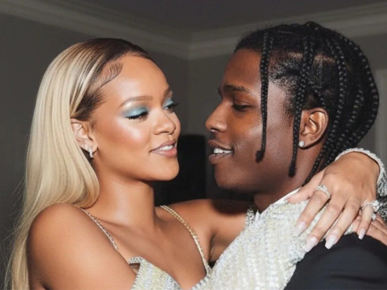1600x1200 Are Rihanna and A$AP Engaged? These Glaring Clues Might Hold the Answer