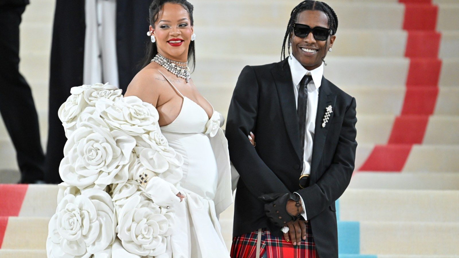 1600x900 Rihanna and A$AP Rocky Welcome Second Child