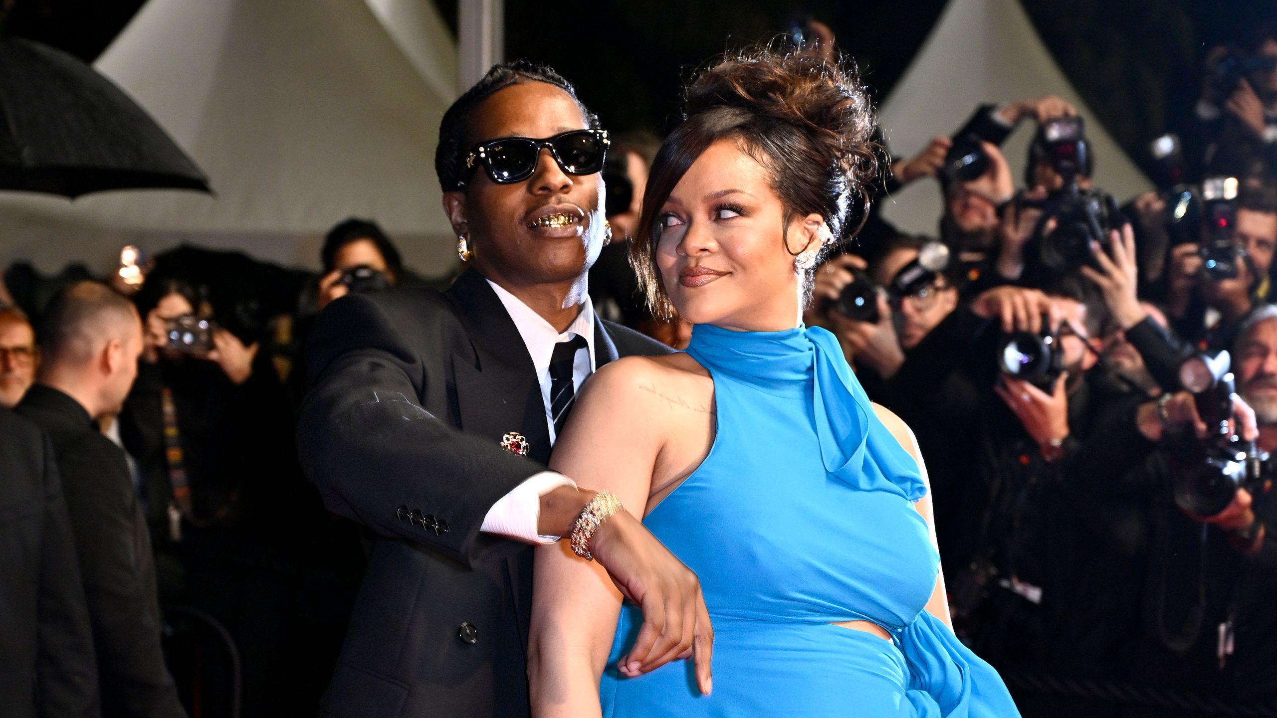 2560x1440 Wait, Are Rihanna and A$AP Rocky Secretly Married?