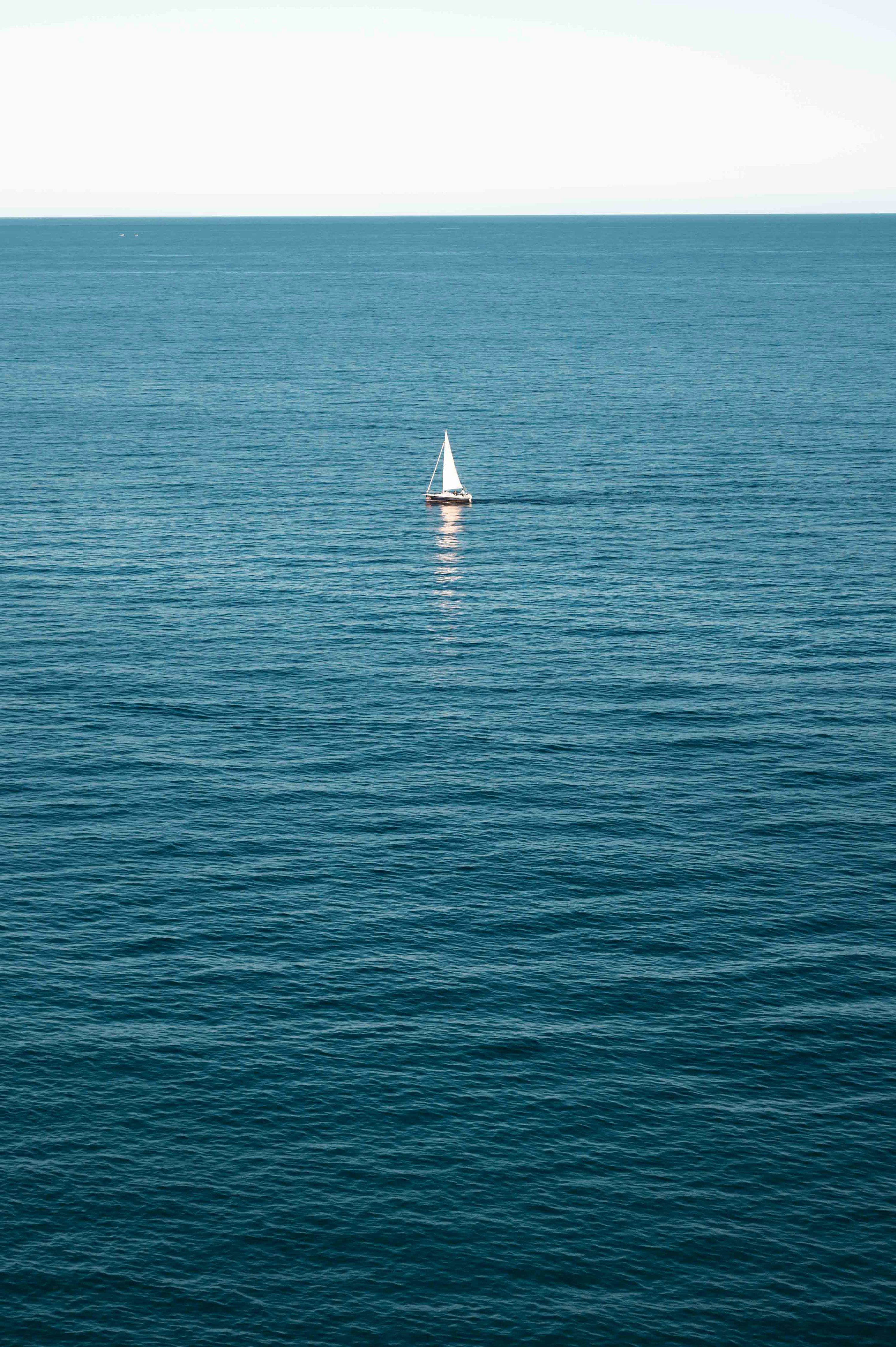 3000x4508 Ocean Boat Picture. Download Free Image