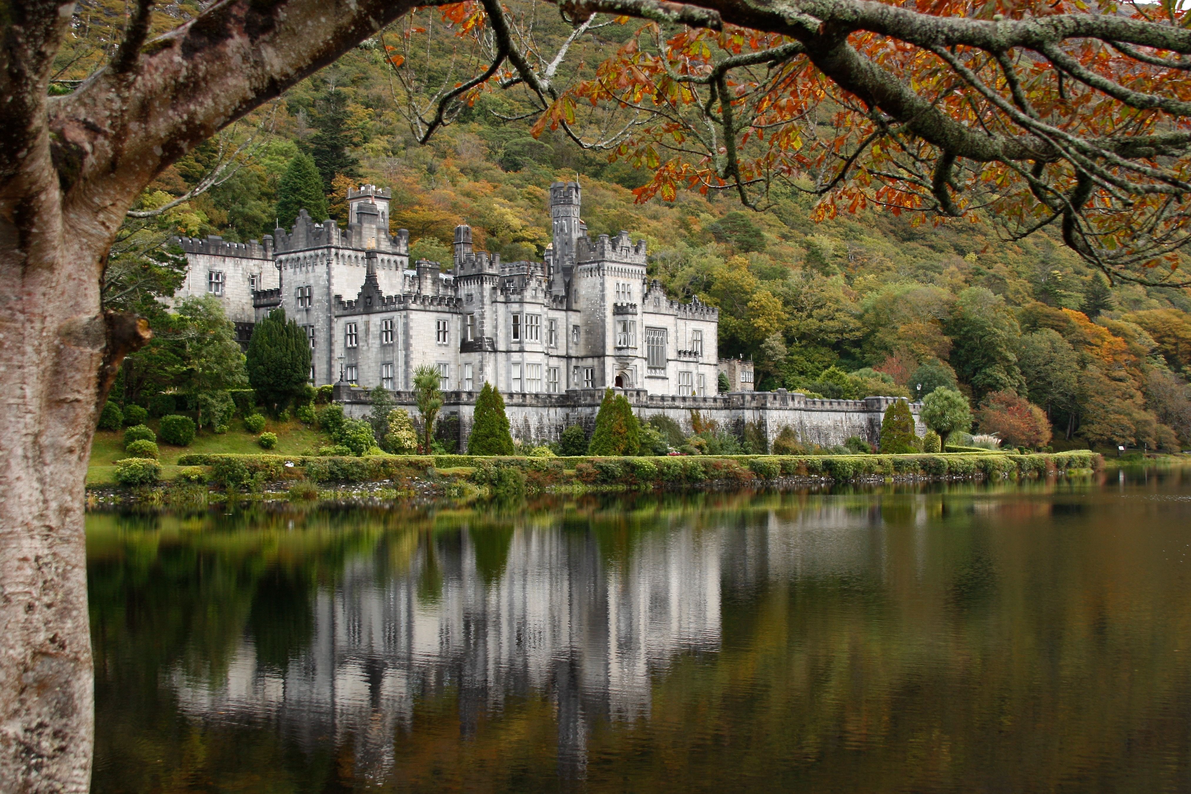 4051x2700 Irish Castle Wallpaper