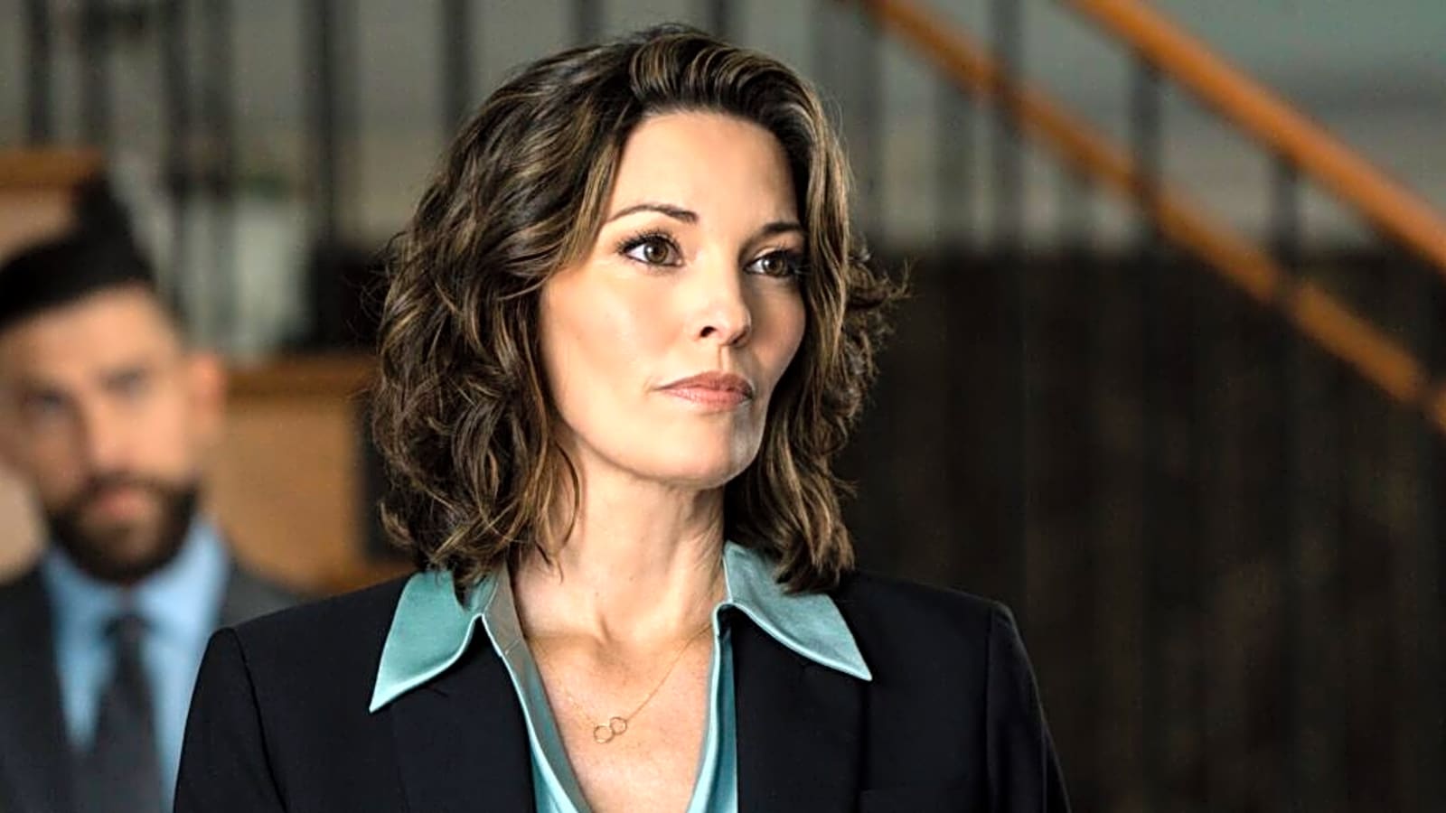1600x900 FBI': Alana De La Garza Explains Isobel's Major Career Decision