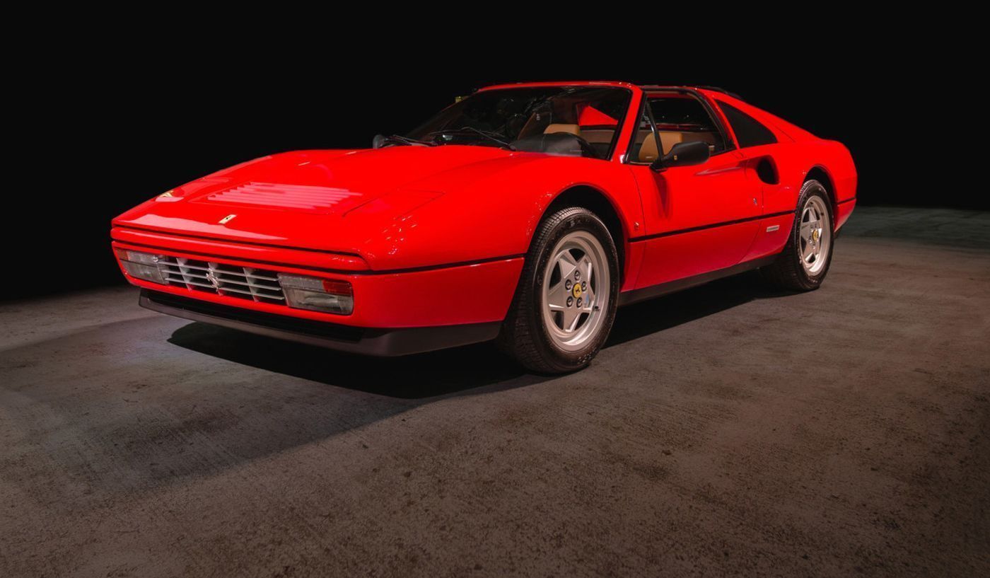 1400x817 The story of the 1989 Ferrari that has never been driven