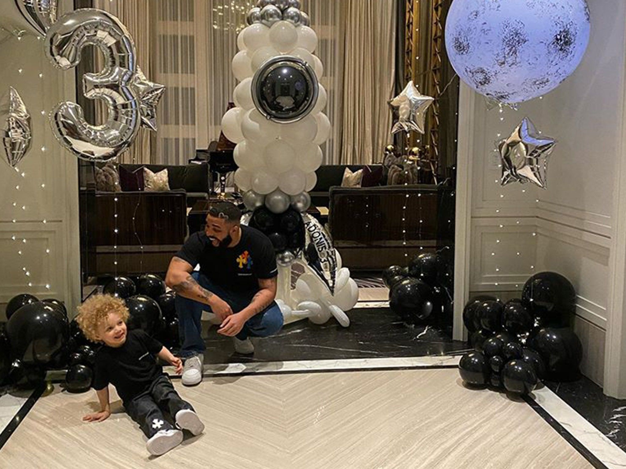 2048x1536 Drake Celebrates Son Adonis' Third Birthday With Grandparents