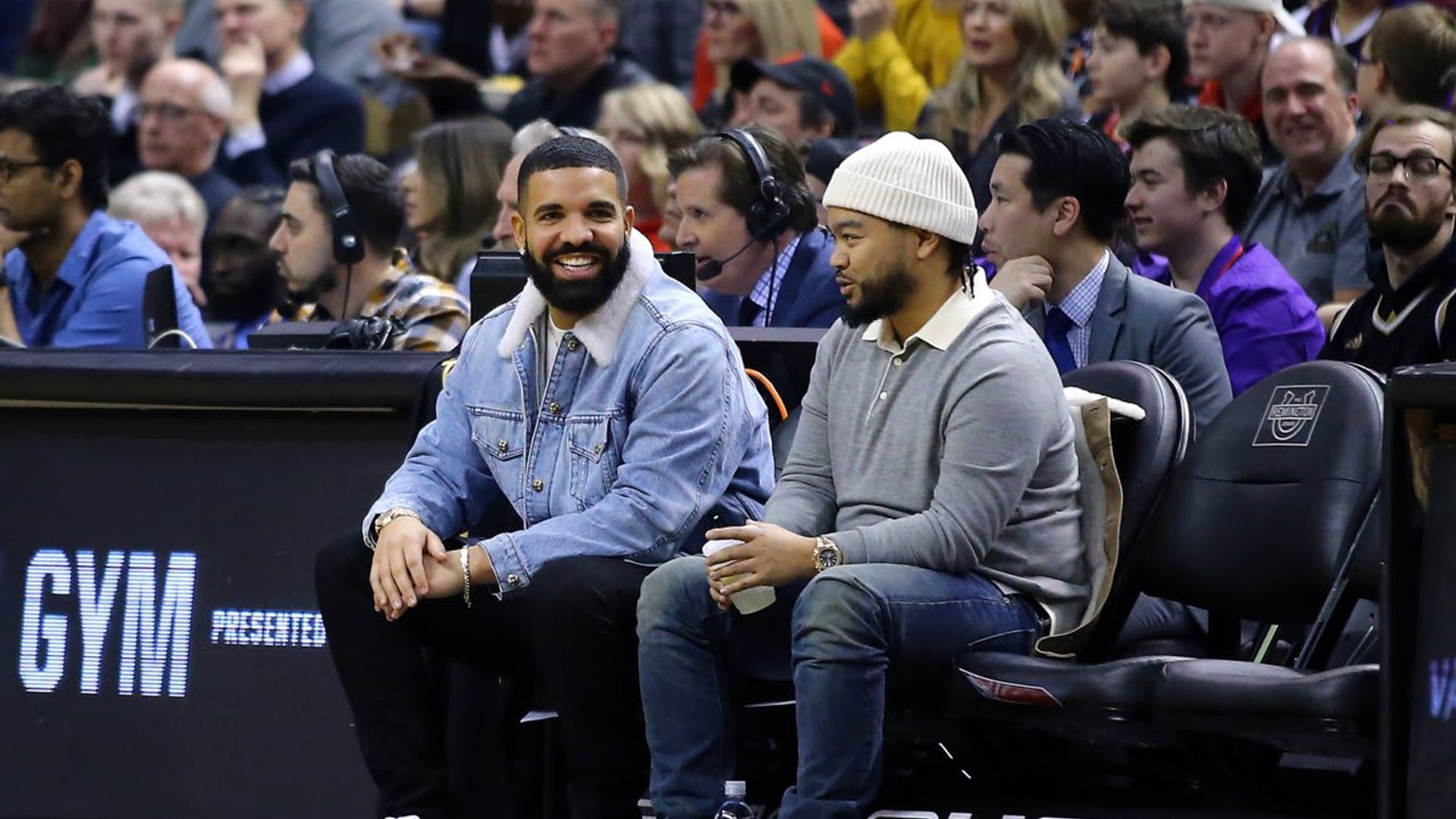 1920x1080 Drake shares another rare photo of his son Adonis