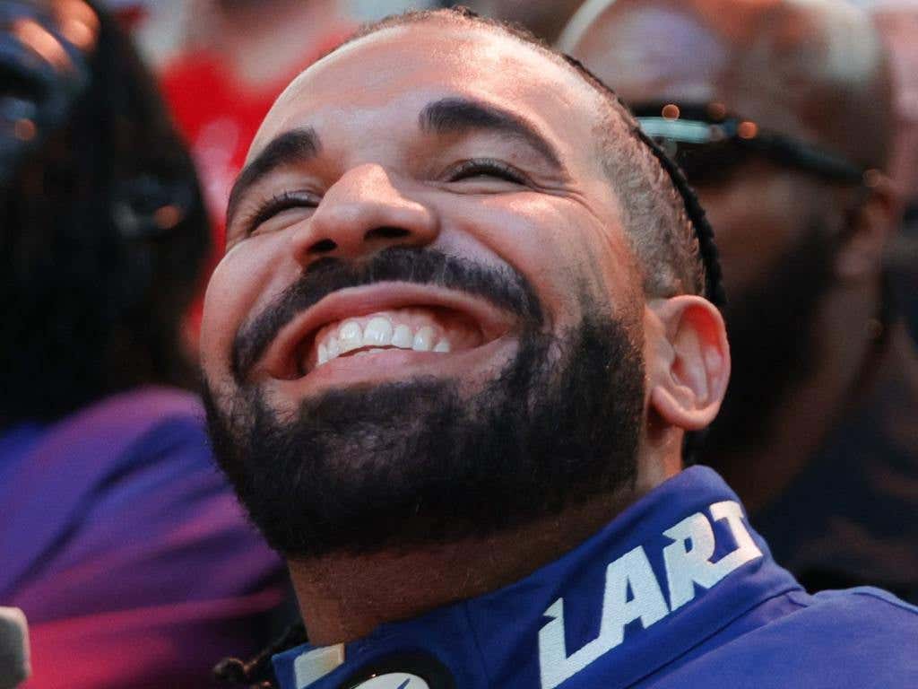 1024x768 Drake Posts Photo With His Dad And Son On Father's Day