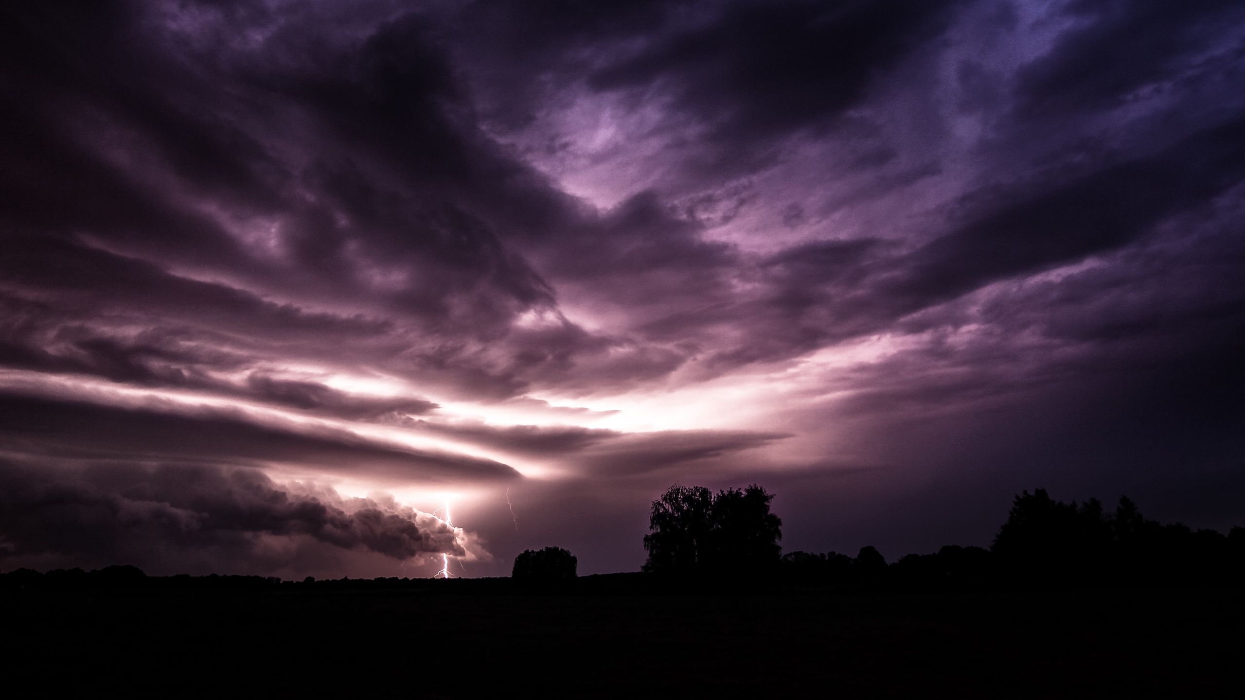 2560x1440 Lightning Strike Wallpaper 4K, Thunderstorm, Stormy Clouds