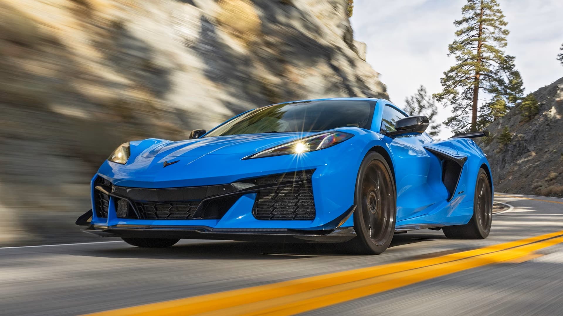 1920x1080 Amazing Blue Corvette Variations