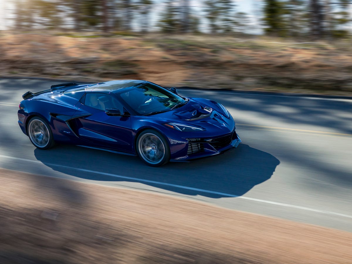 1200x900 Chevrolet Corvette ZR1 Photo Gallery