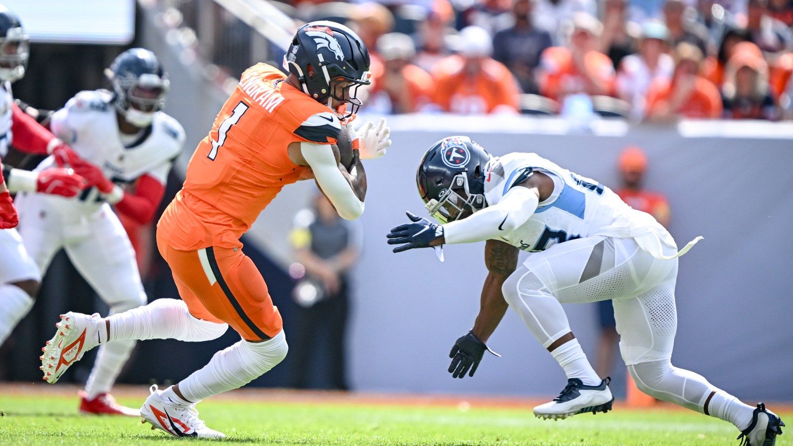 1600x900 Broncos tight end Evan Engram suffers calf injury vs. Titans