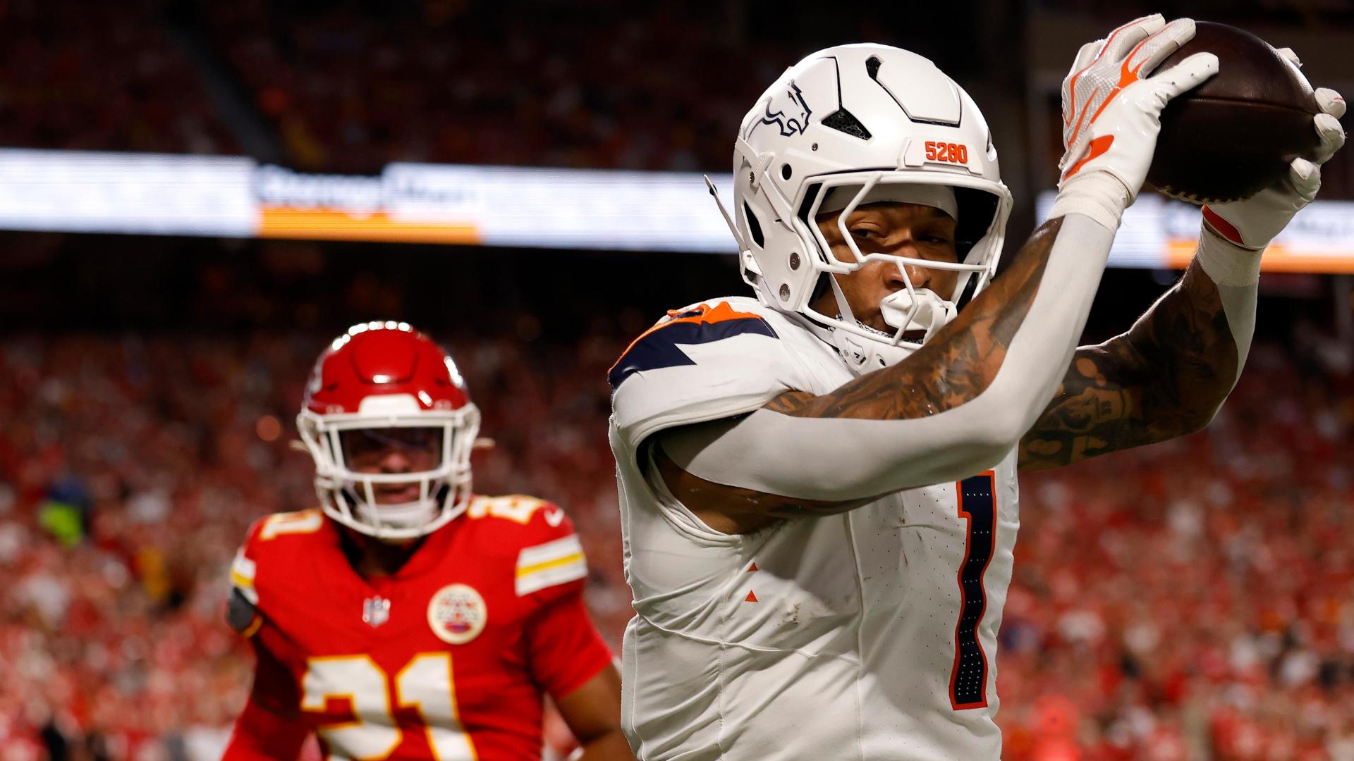 1920x1080 Bo Nix dots Evan Engram to put the Broncos on the board