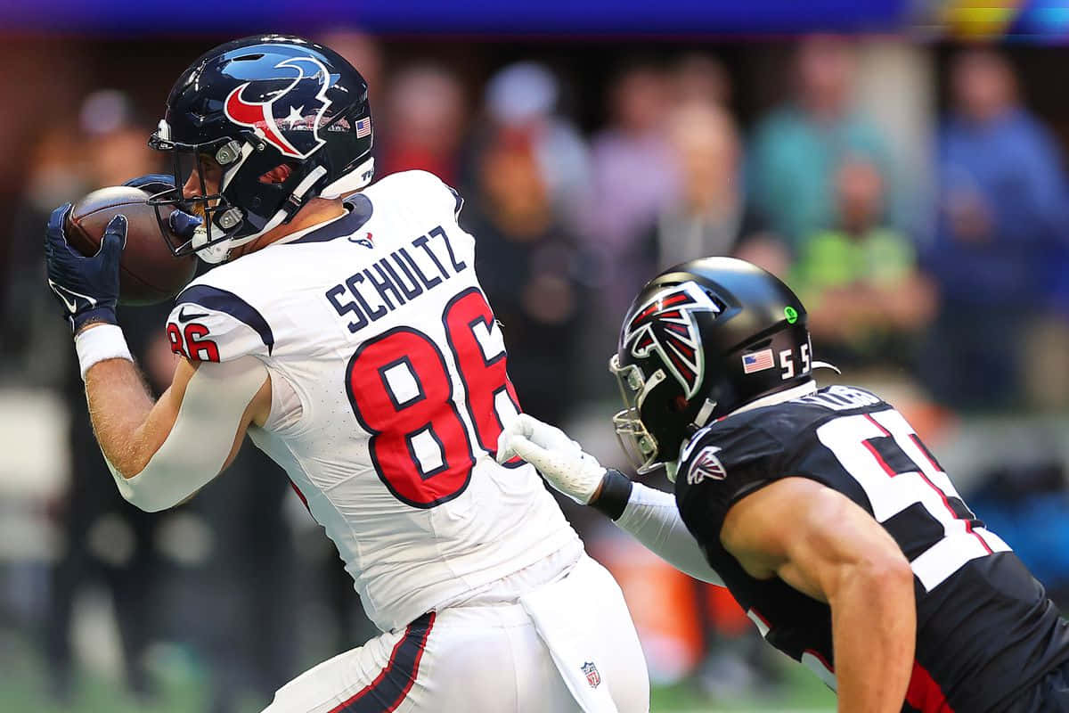 1200x800 Download Dalton Schultz Catching Football Wallpaper