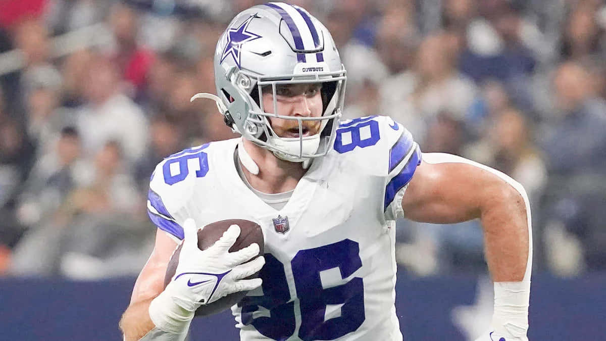 1200x675 Download Dalton Schultz Dallas Cowboys Game Action Wallpaper